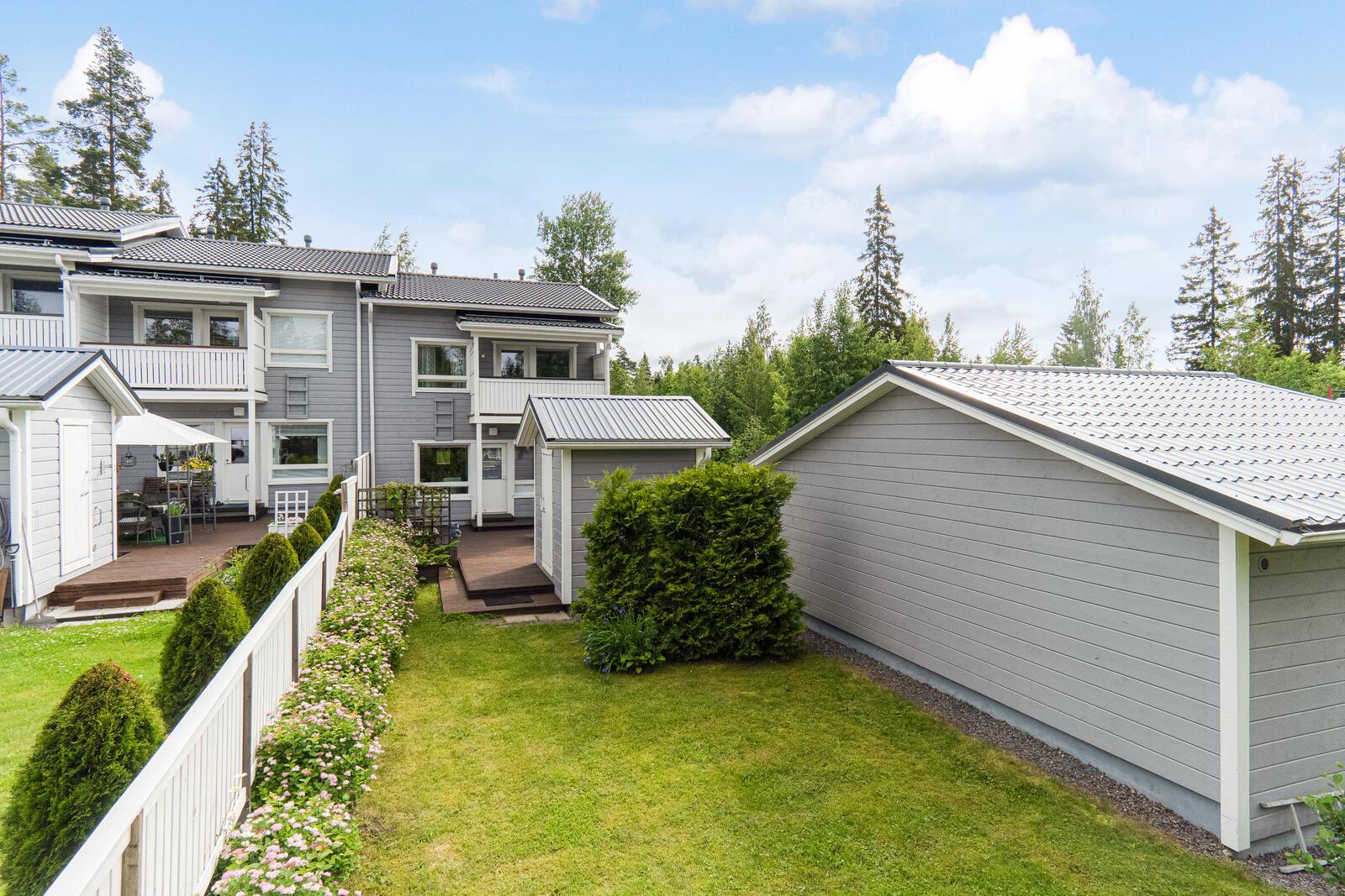 Petäjäisentie 2, Tanssikallio, Hyvinkää