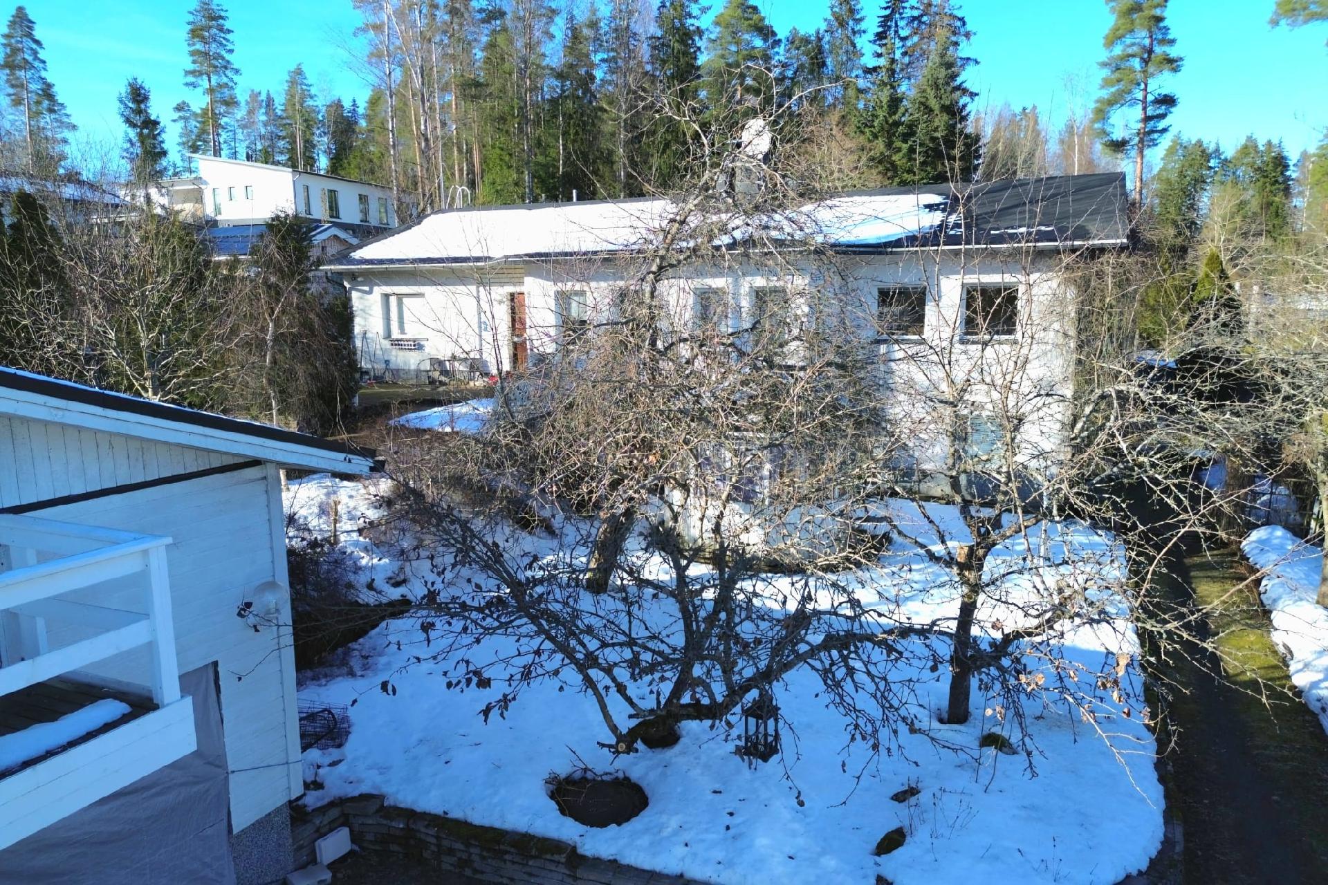 Hirvikatu 22, Mikonkorpi, Järvenpää