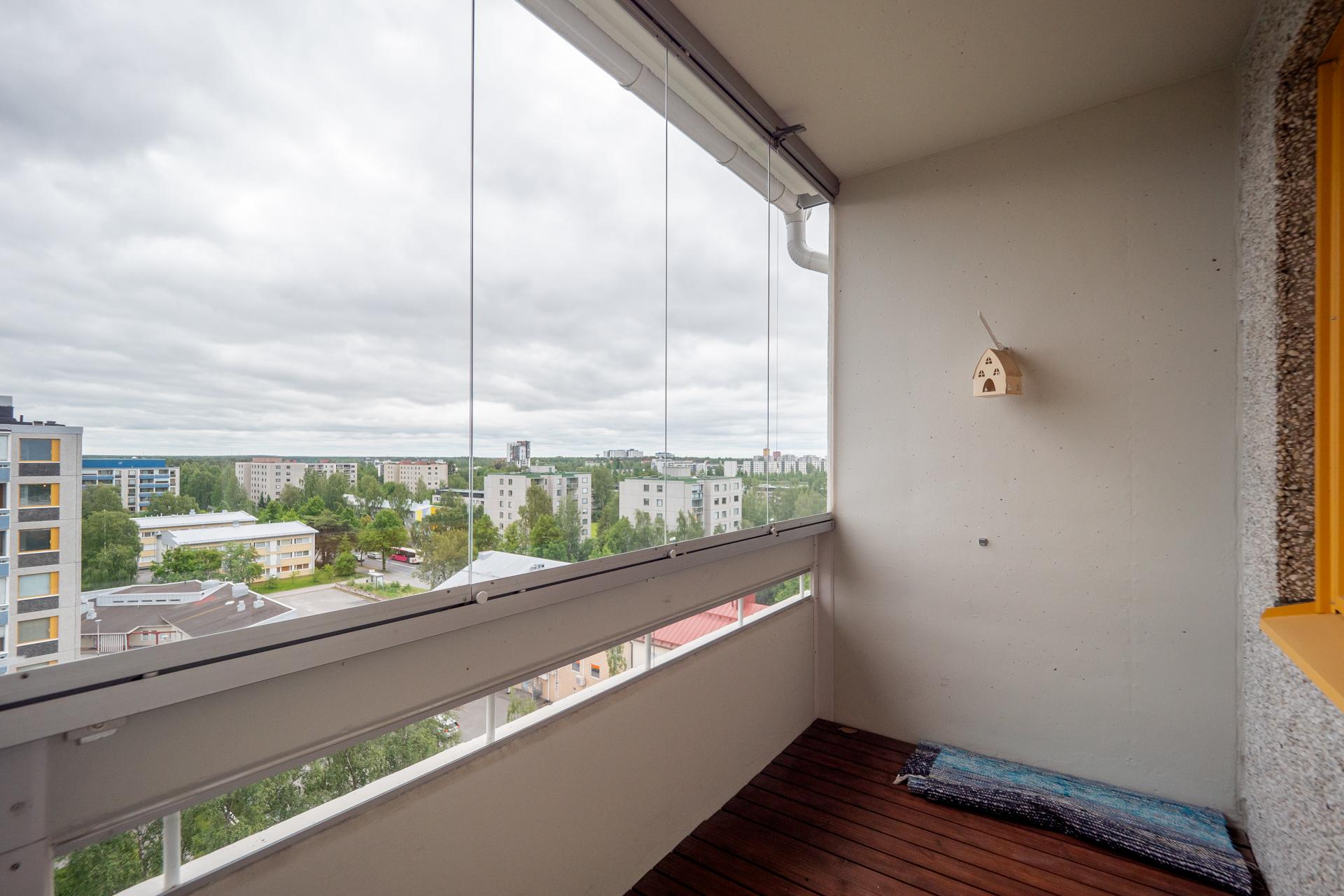 Kalliotie 12, Tuira, Oulu