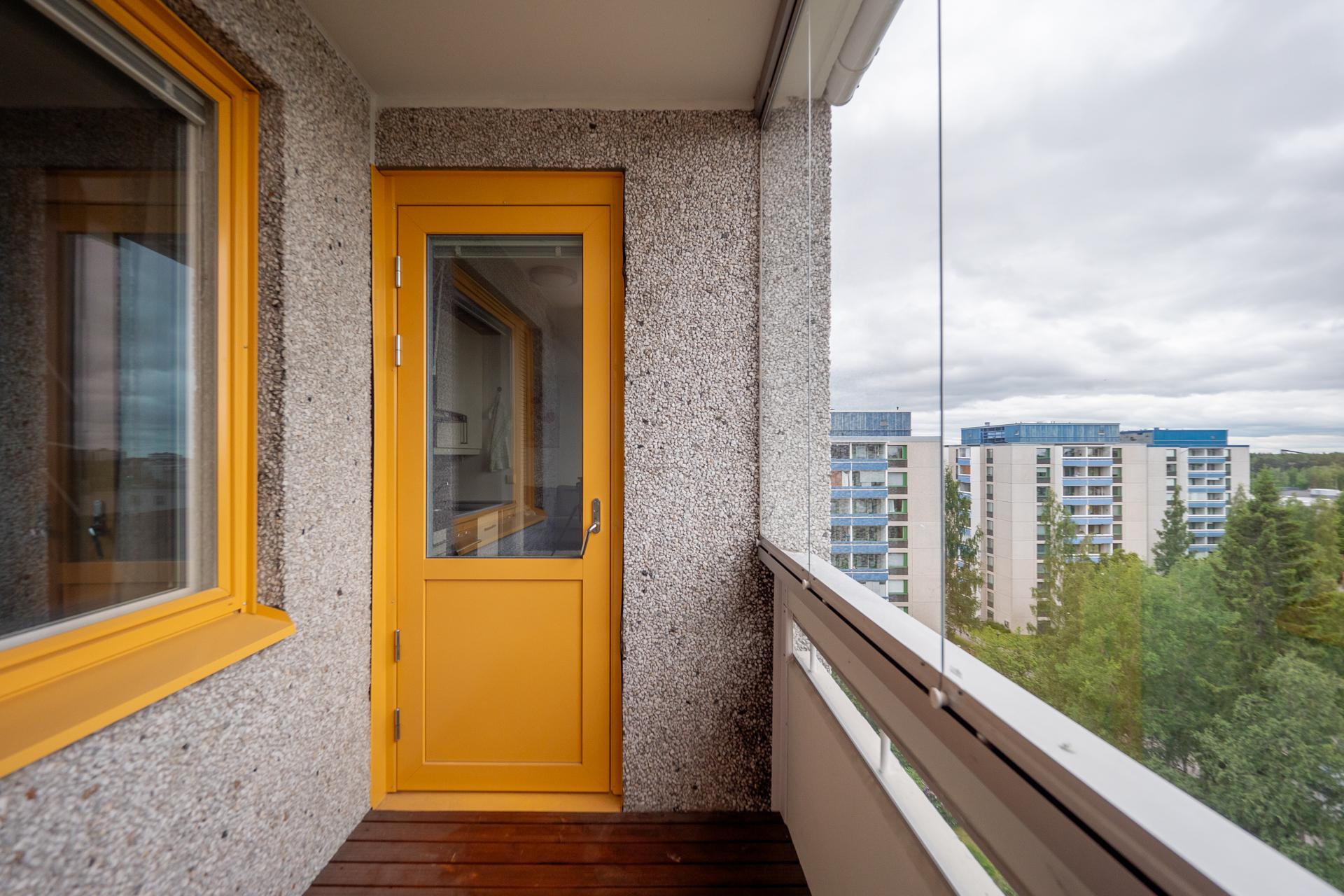 Kalliotie 12, Tuira, Oulu