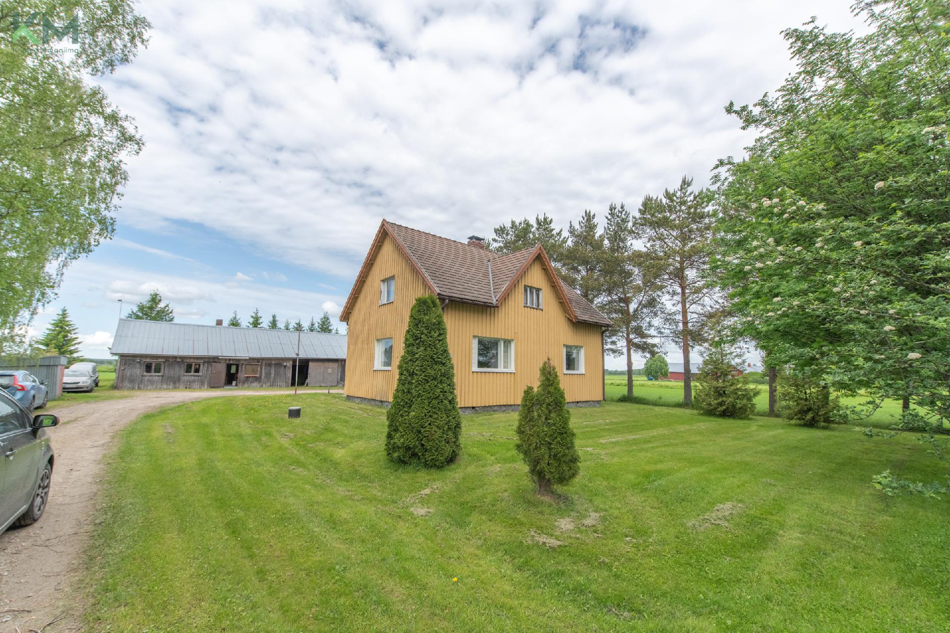 Kylätie 107, Mieto, Kurikka