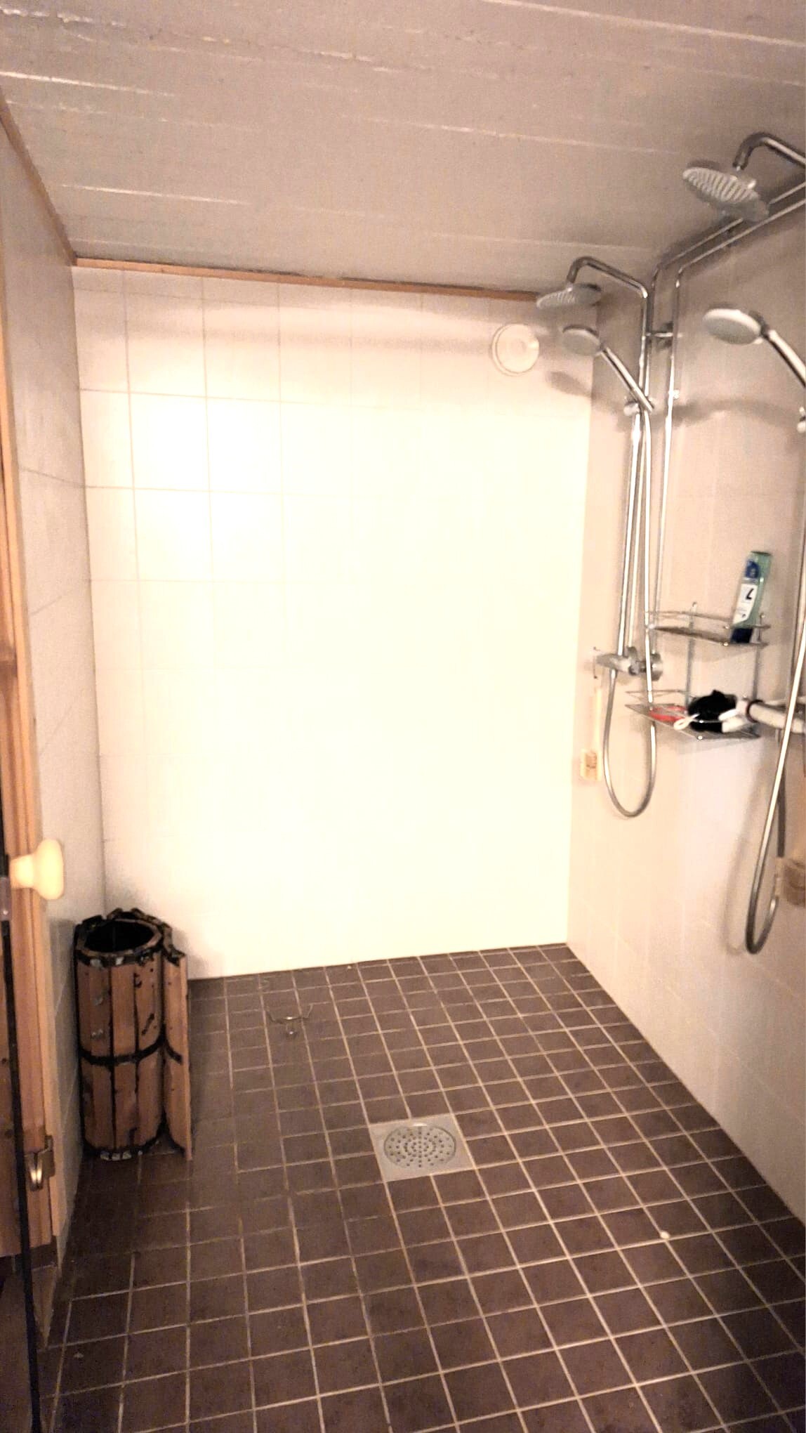 Lainkaarentie 11a, Torpparinmäki, Helsinki