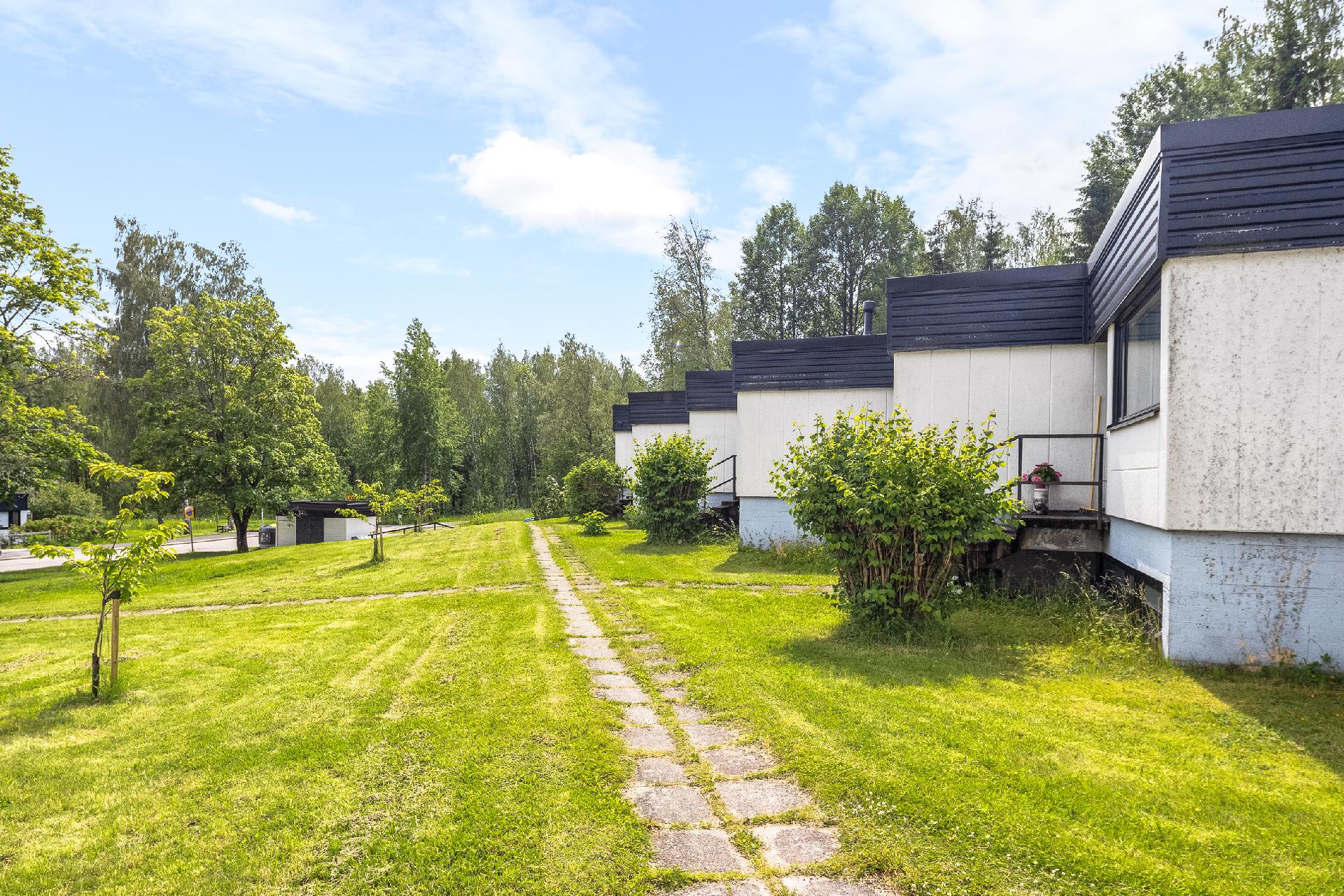 Vantaanjänne 2, Petas, Vantaa