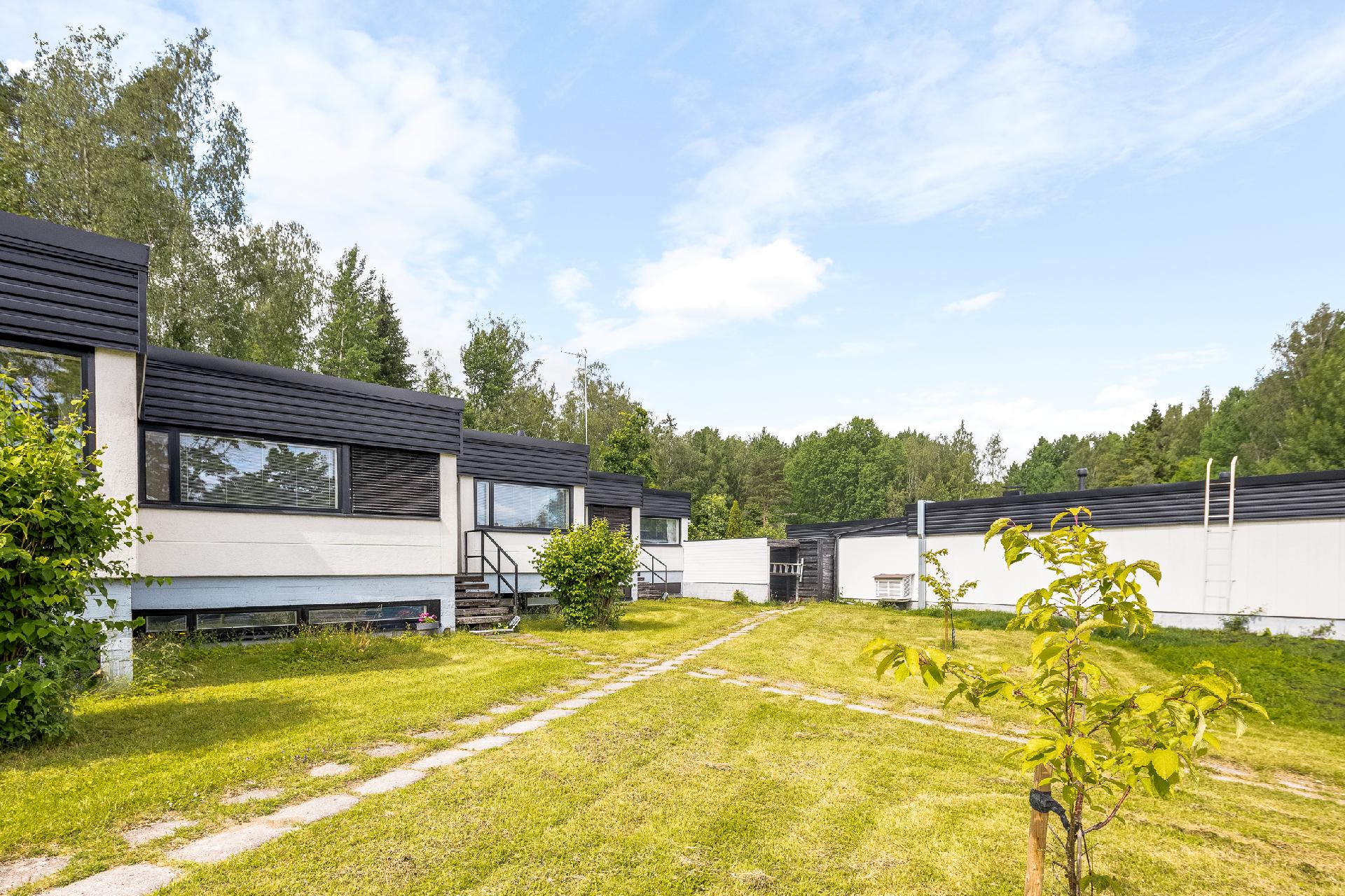 Vantaanjänne 2, Petas, Vantaa