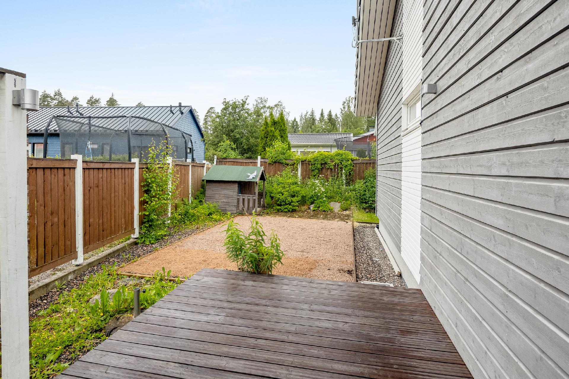 Tuovintie 24 b, Päiväkumpu, Vantaa