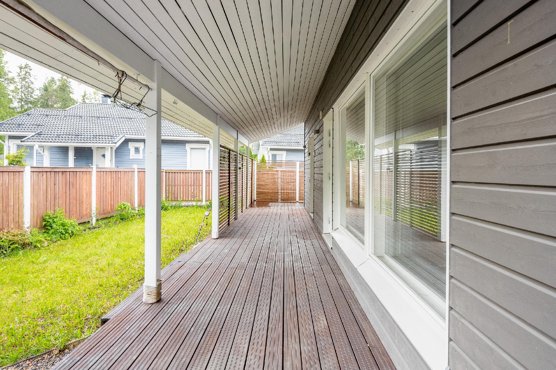 Tuovintie 24 b, Päiväkumpu, Vantaa