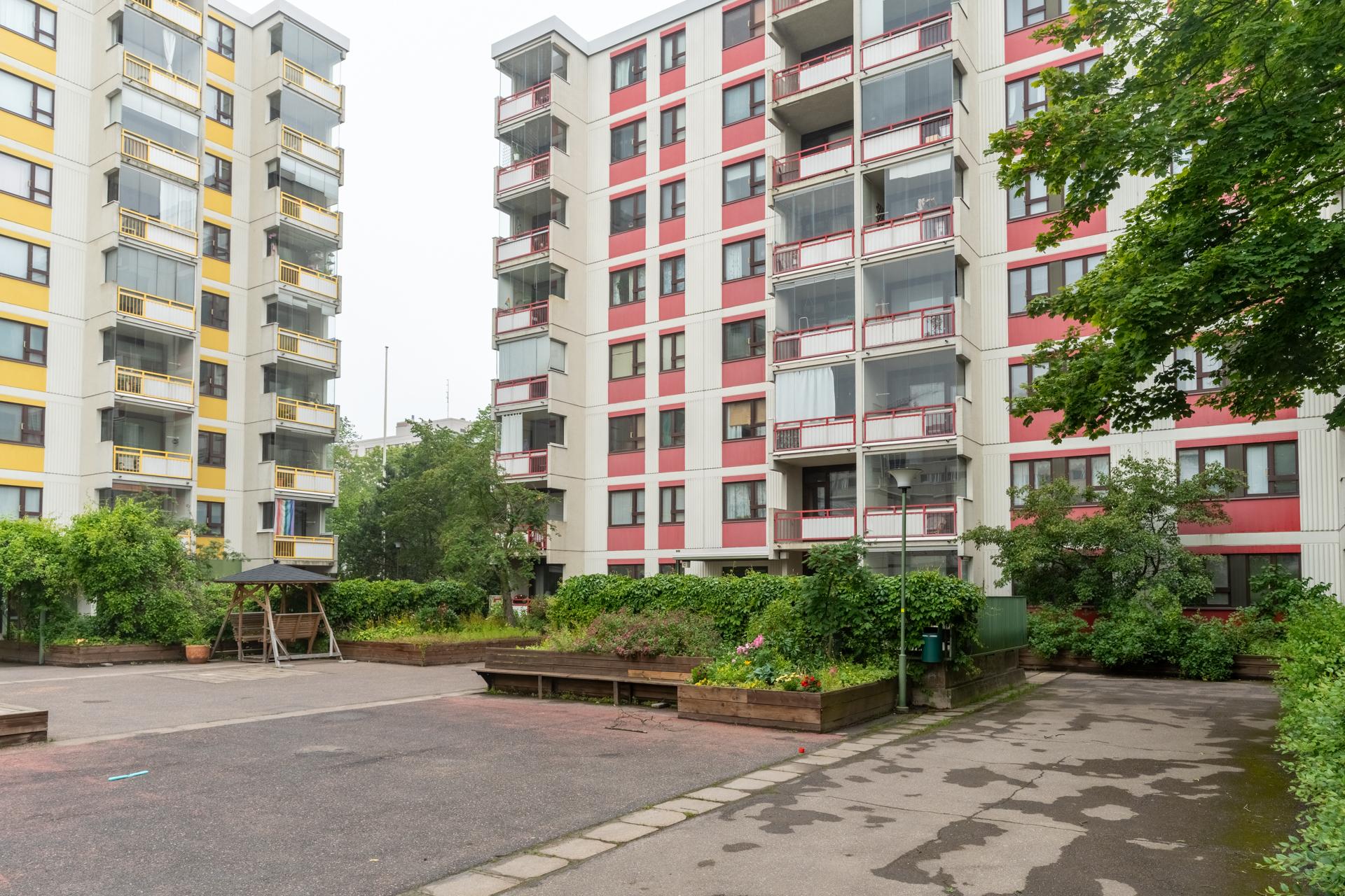 Ratavartijankatu 4, Pasila, Helsinki