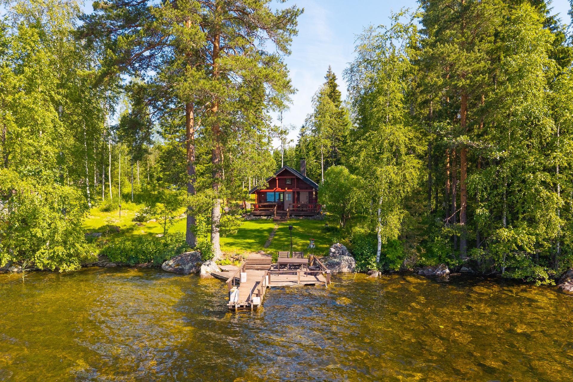 Kataasuontie 93, Kuusa, Laukaa