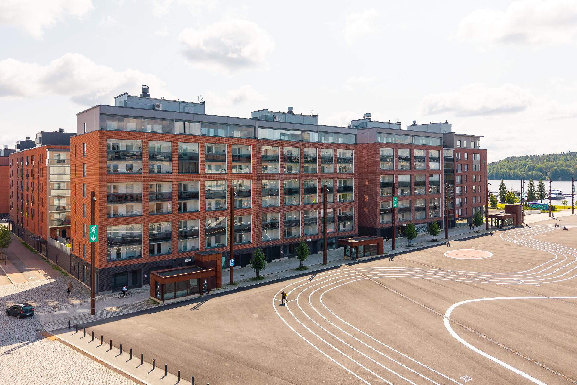 Uno Savolan katu 15, Lutakko, Jyväskylä