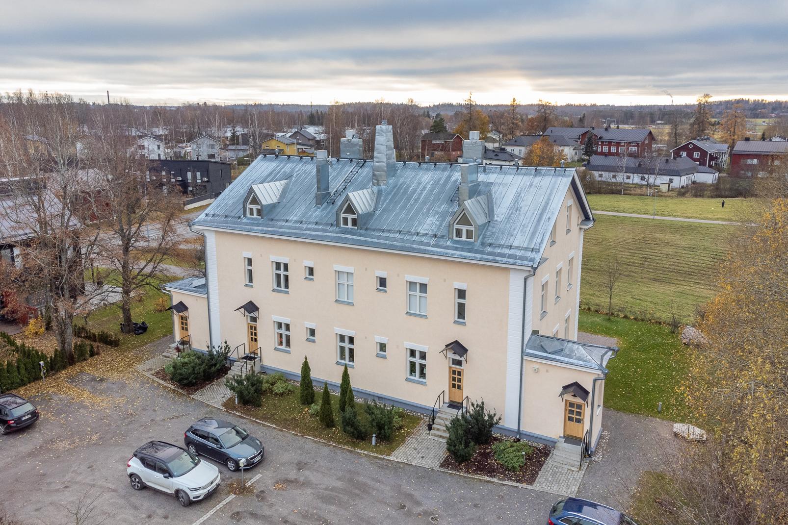 Pallomäentie 4, Siltamäki, Helsinki