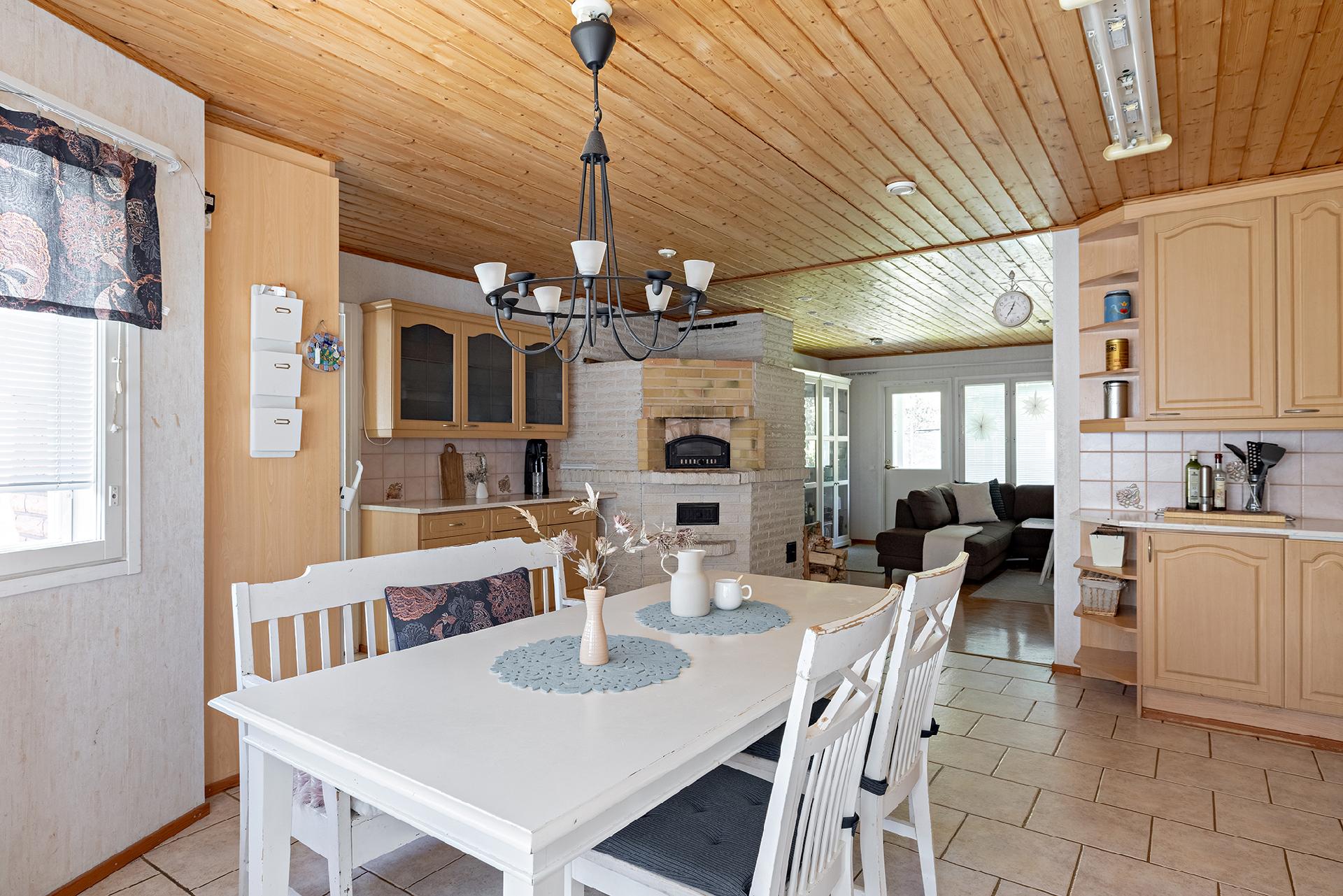 Kuusikonmutka 11, Haukipudas, Oulu