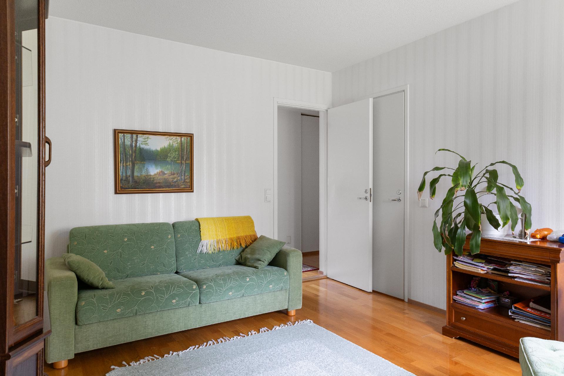 Hakotie 5, Kausala, Iitti