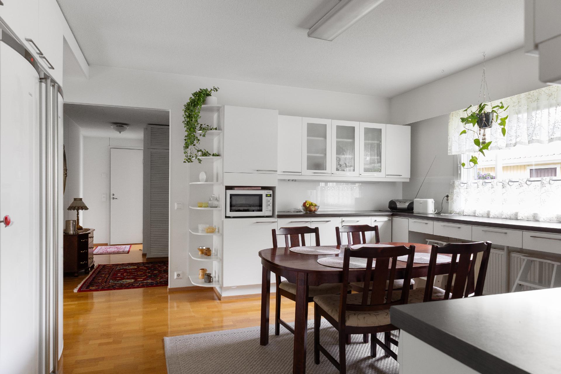 Hakotie 5, Kausala, Iitti