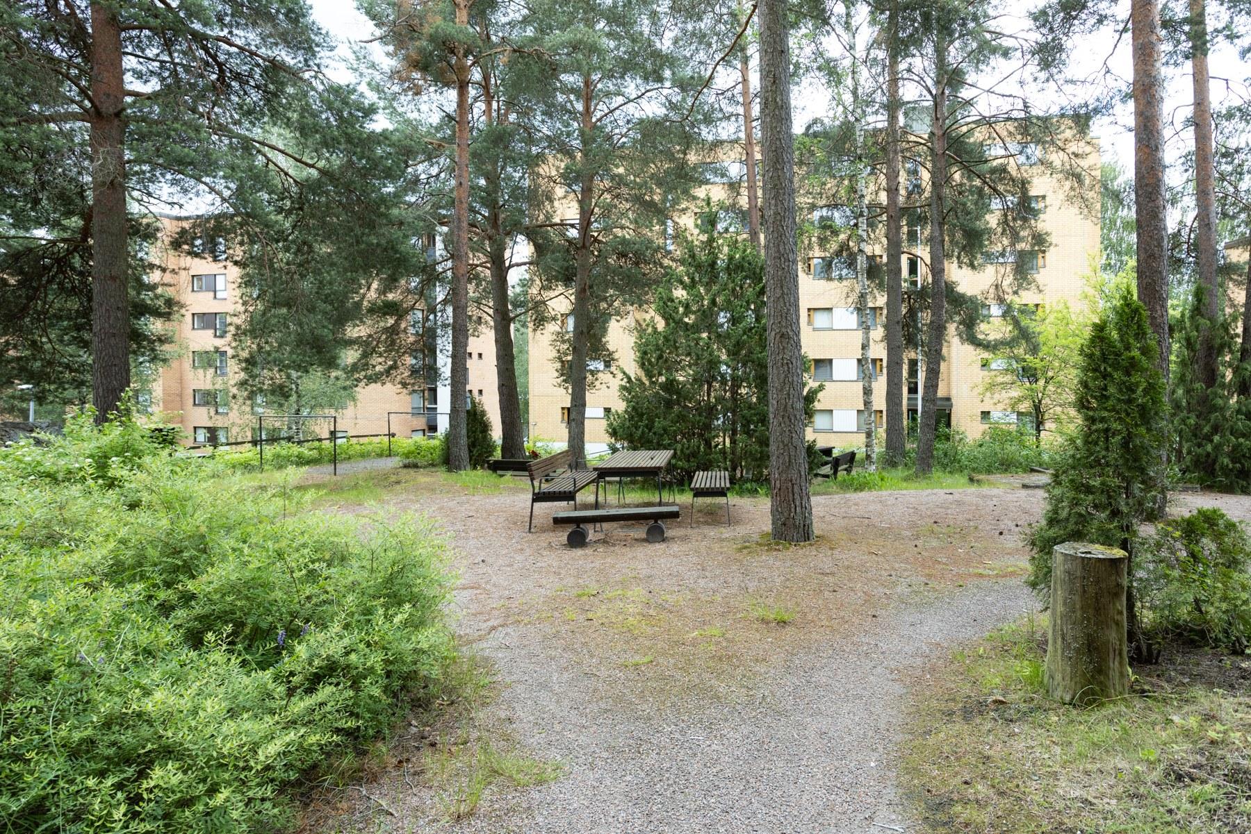 Haapatie 25, Koivukylä, Vantaa