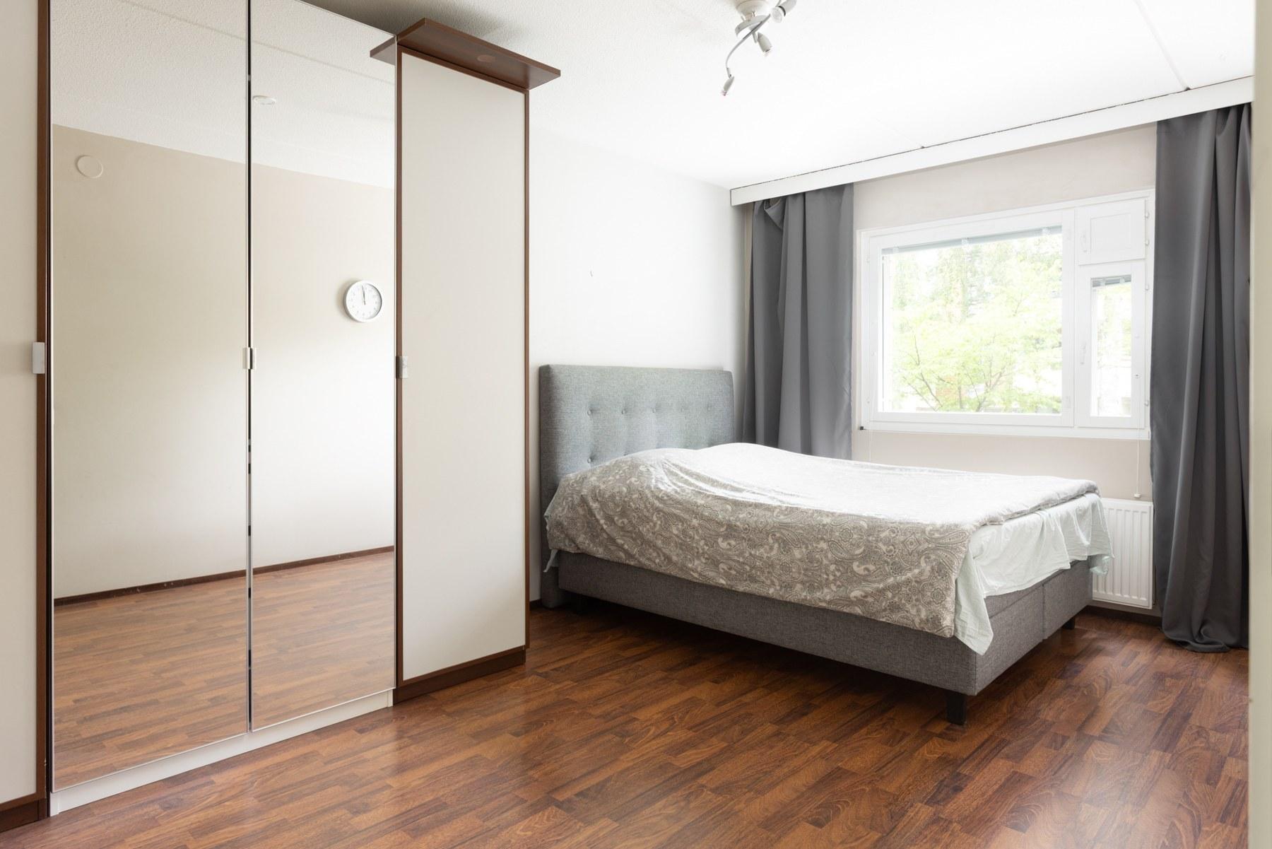 Haapatie 25, Koivukylä, Vantaa