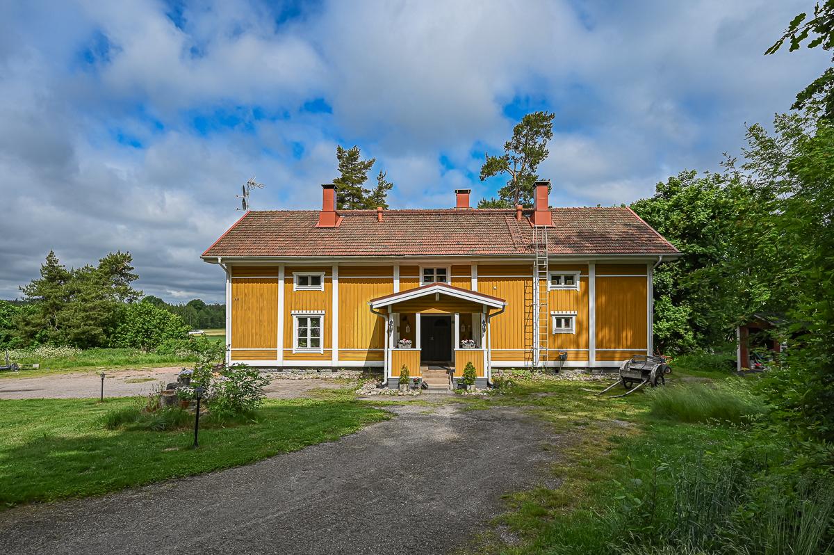 Vanha Baggbyntie 48, Tammisaari, Raasepori