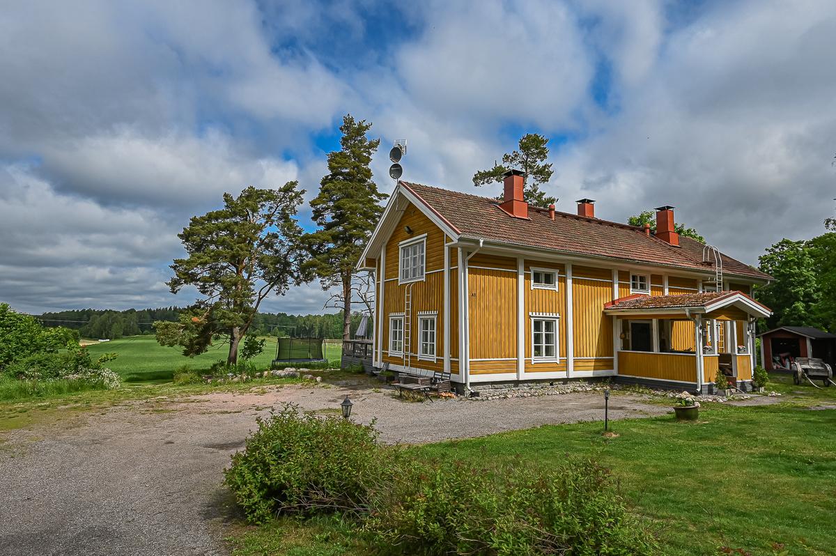 Vanha Baggbyntie 48, Tammisaari, Raasepori