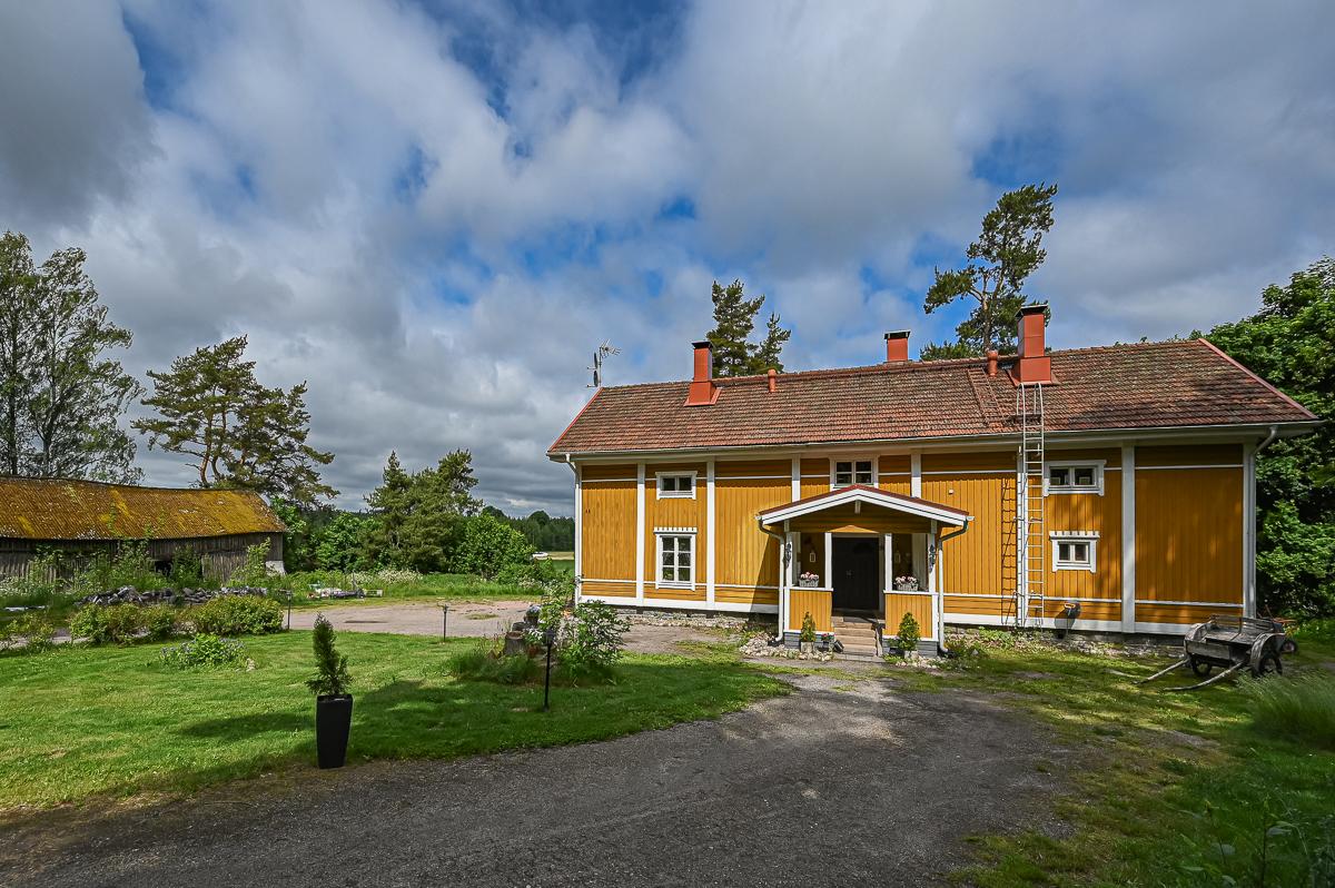 Vanha Baggbyntie 48, Tammisaari, Raasepori