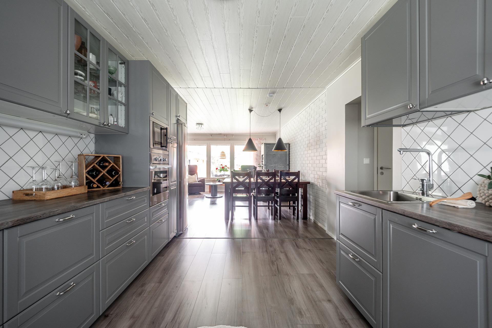 Nipukantie 10, Keskusta, Muhos