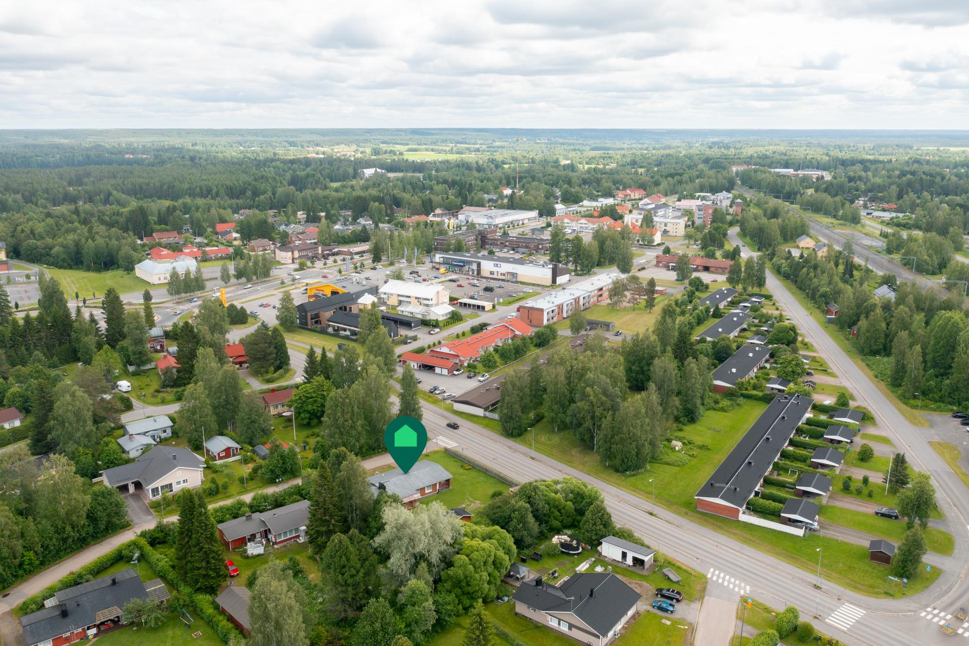 Nipukantie 10, Keskusta, Muhos