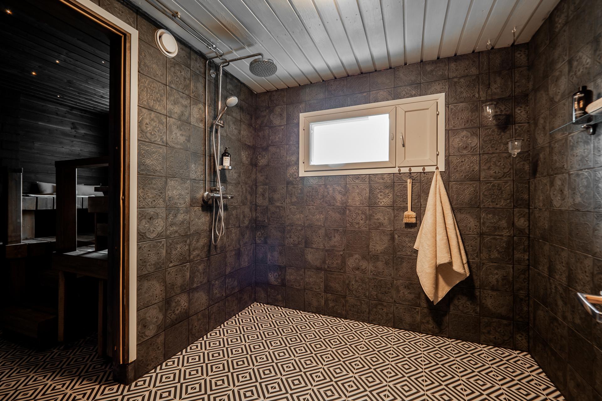 Nipukantie 10, Keskusta, Muhos