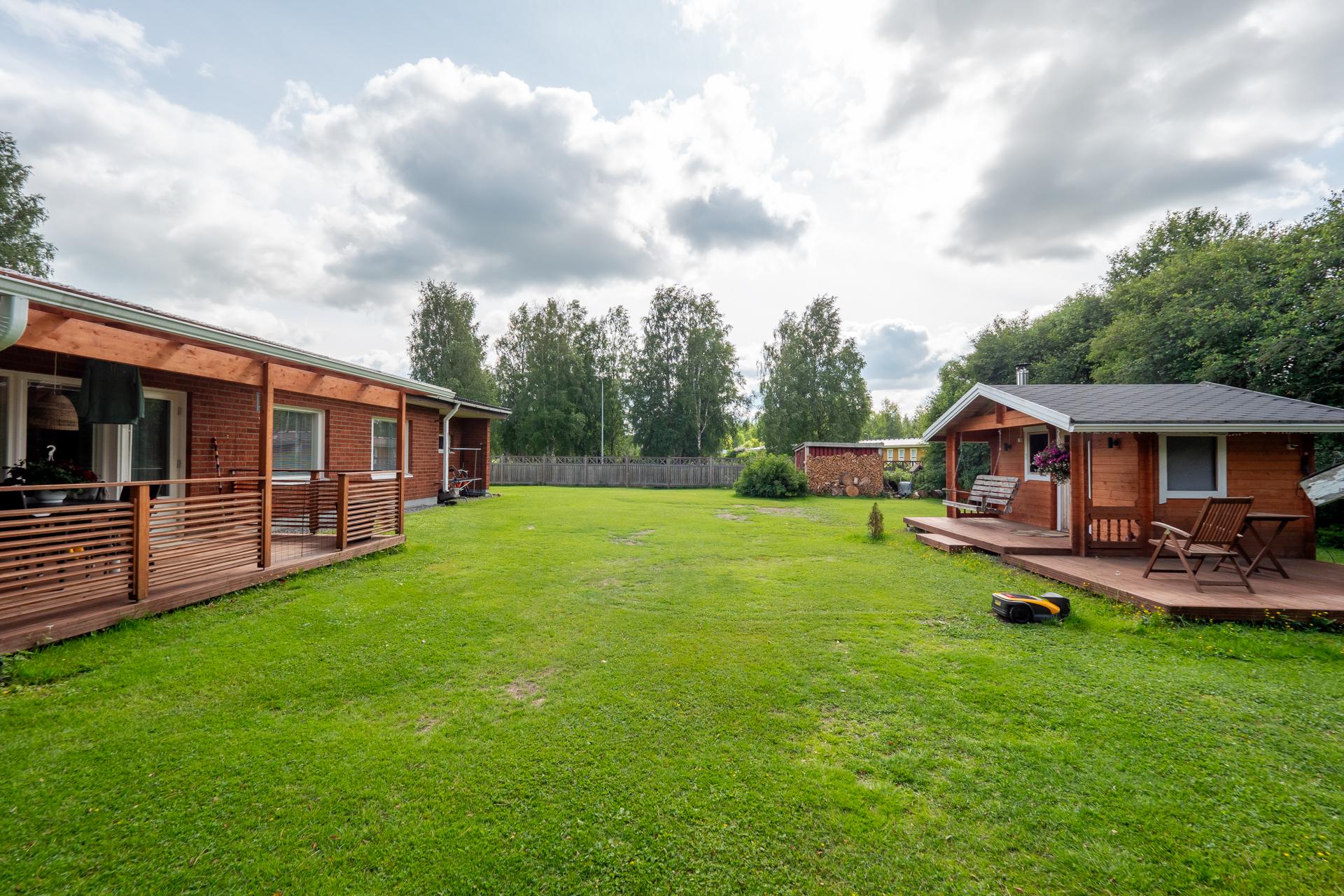 Nipukantie 10, Keskusta, Muhos