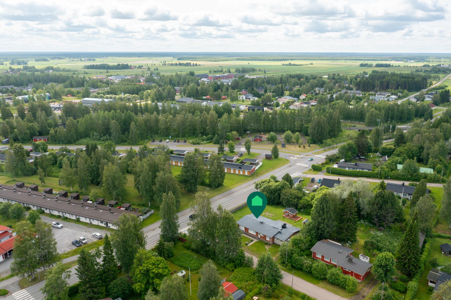 Nipukantie 10, Keskusta, Muhos