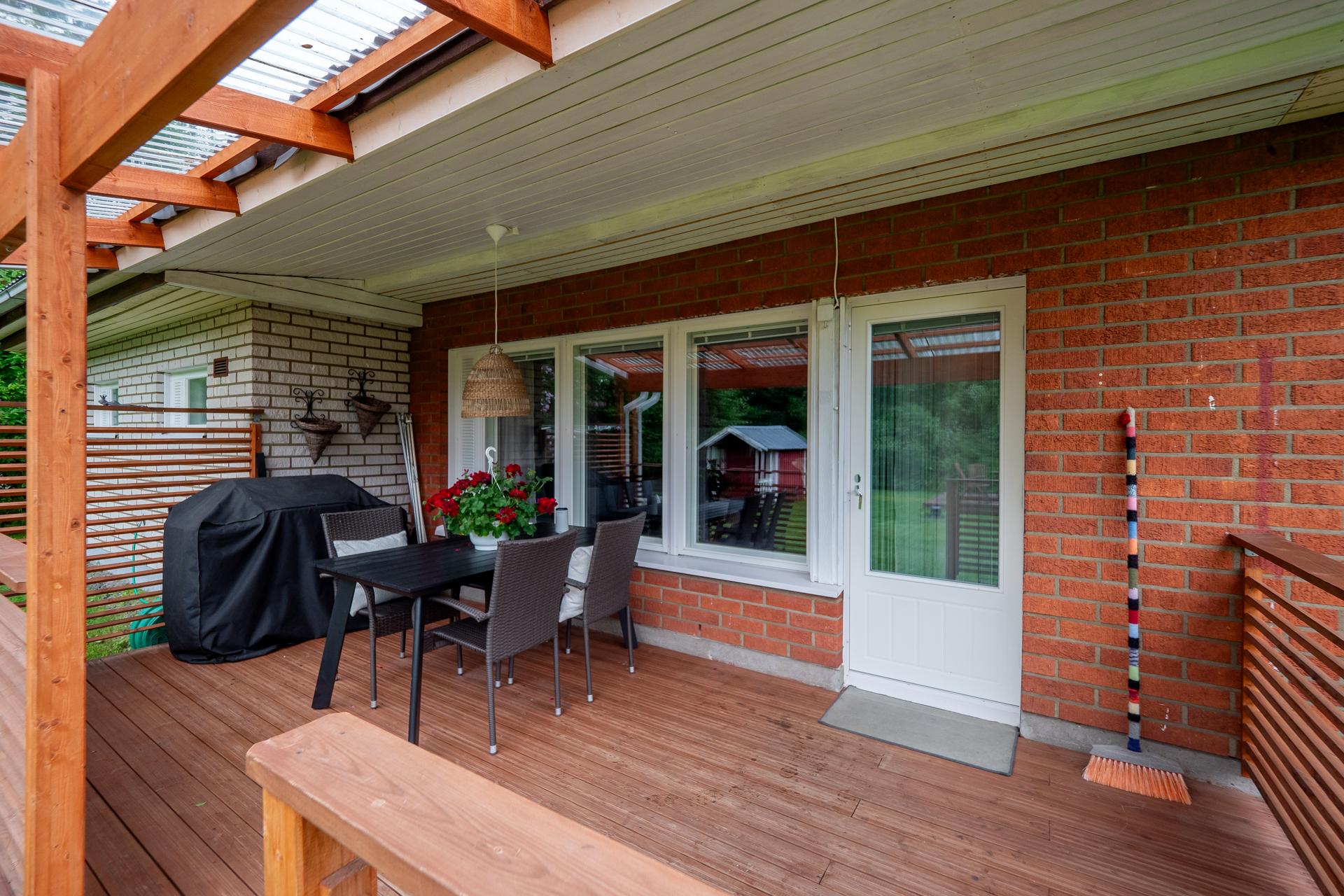 Nipukantie 10, Keskusta, Muhos