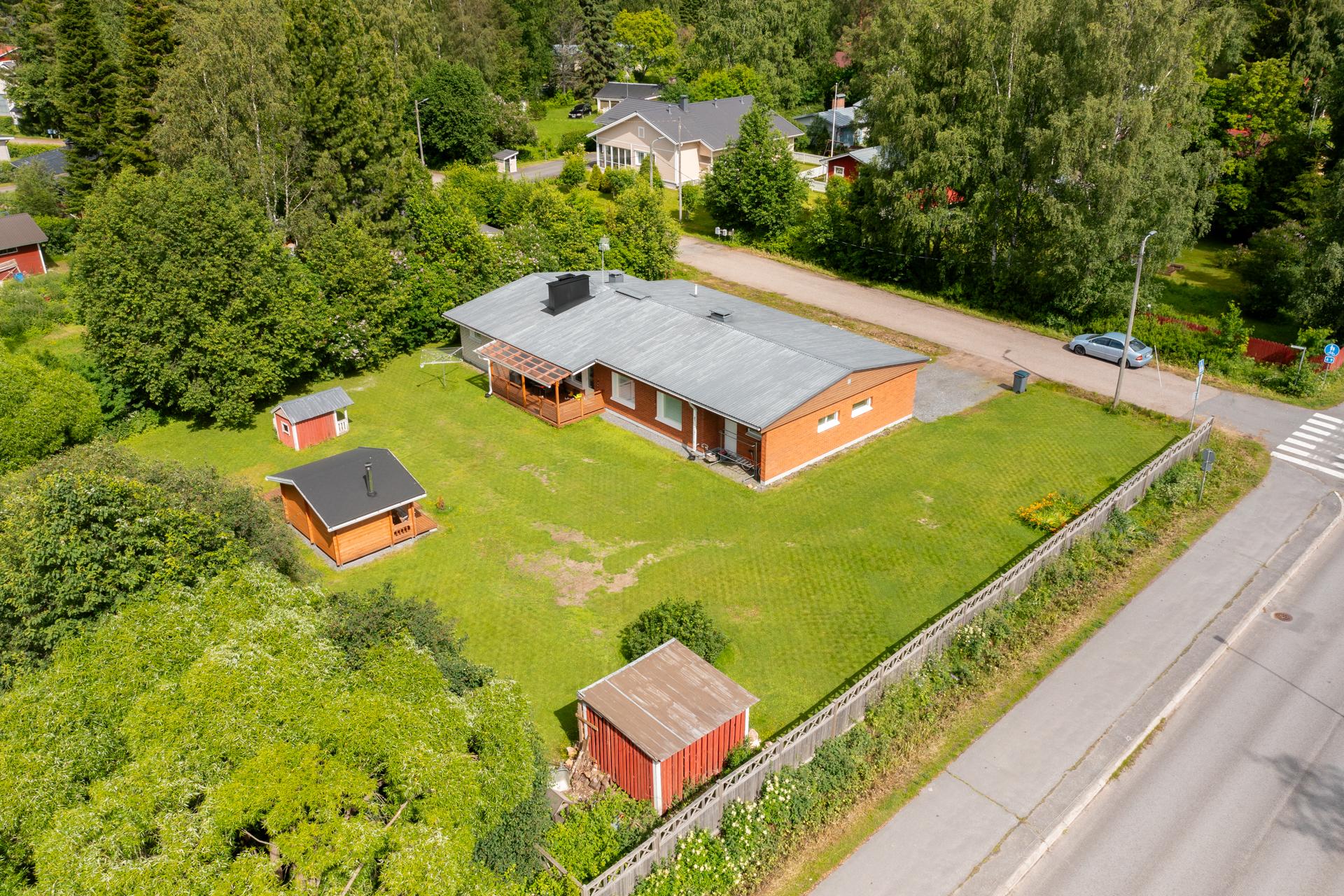 Nipukantie 10, Keskusta, Muhos