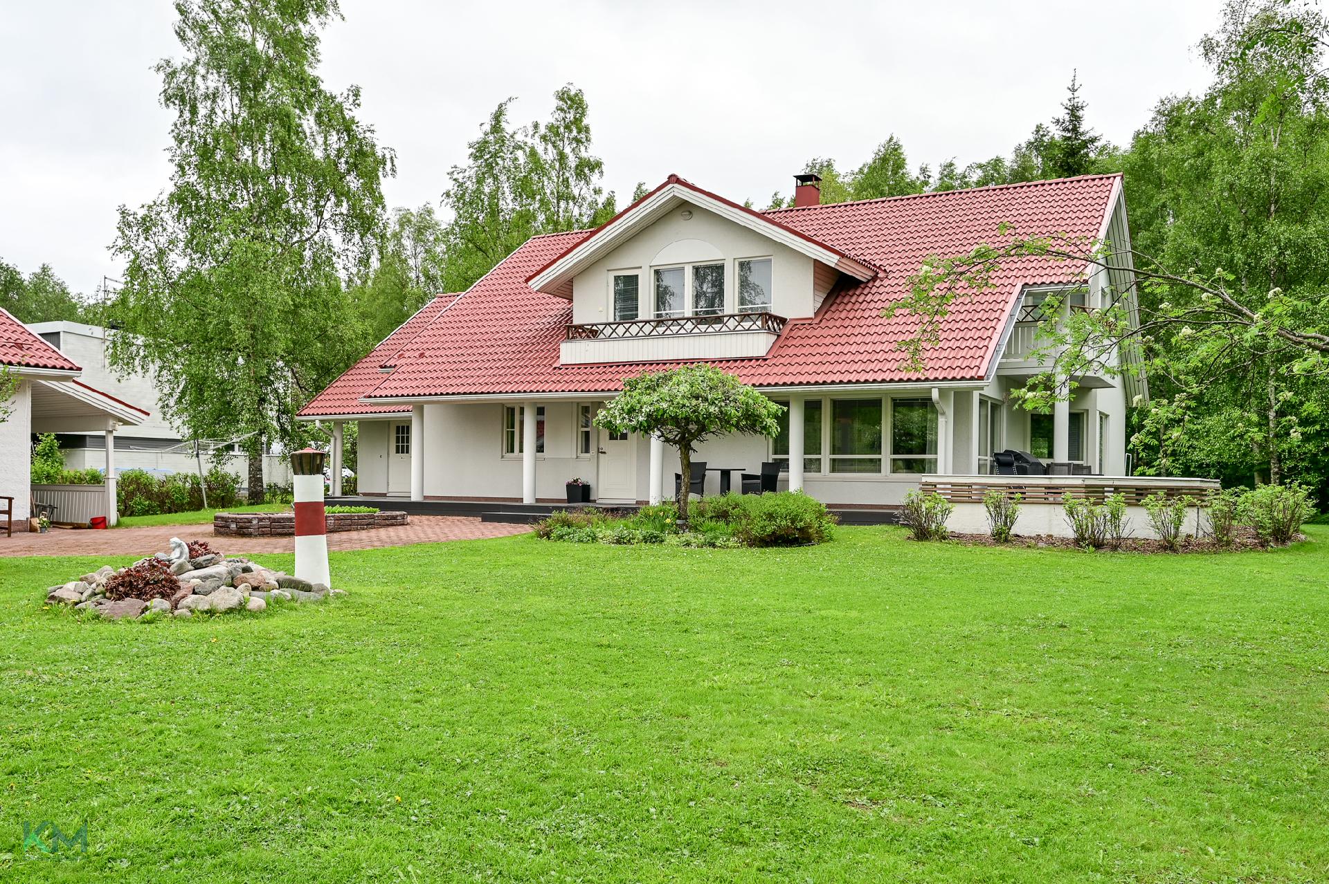 Kultasirkuntie 23, Oulunlahti, Oulu