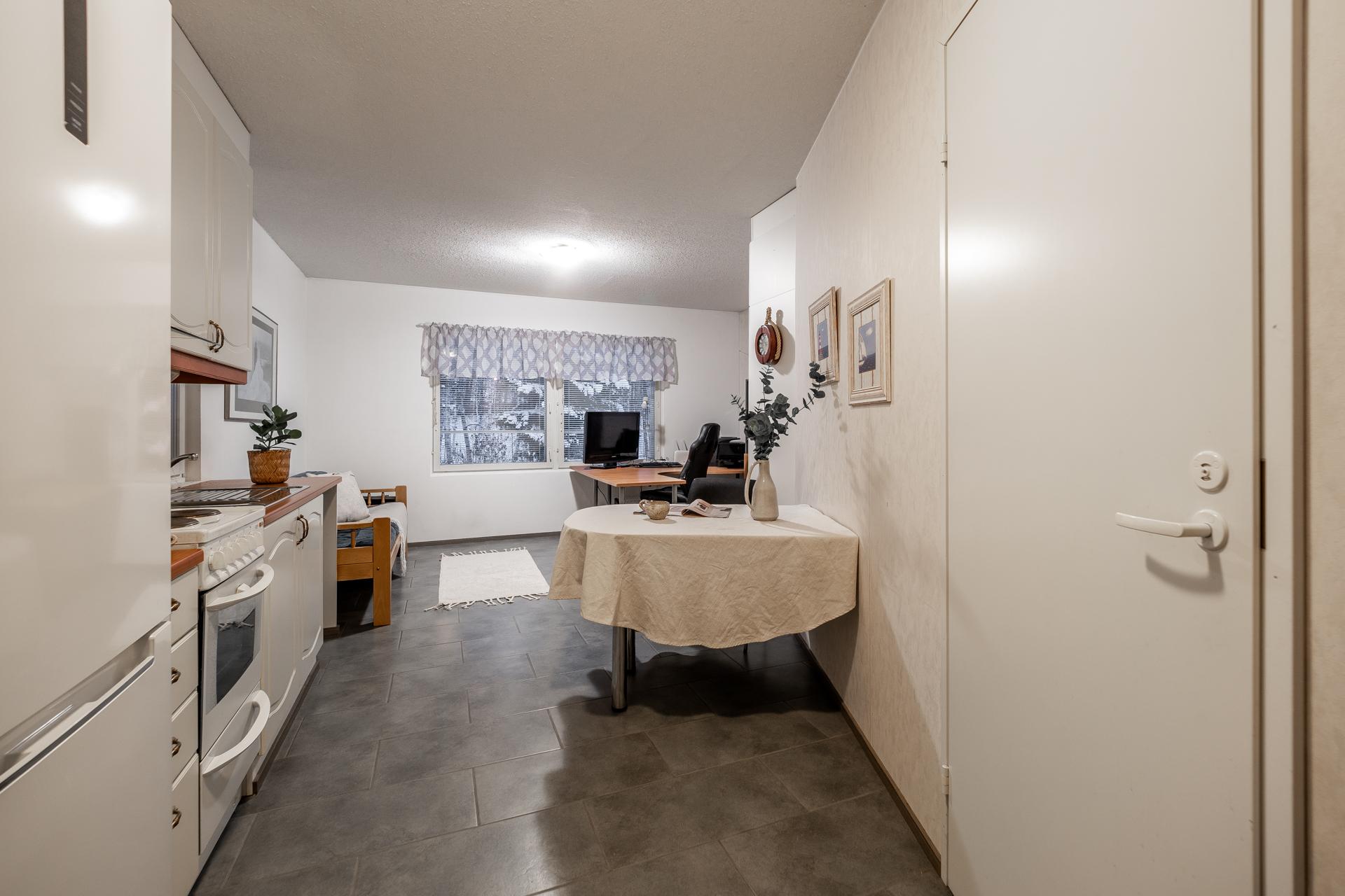 Kultasirkuntie 23, Oulunlahti, Oulu