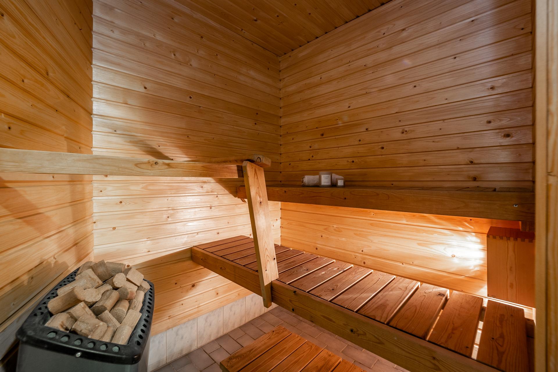 Kultasirkuntie 23, Oulunlahti, Oulu