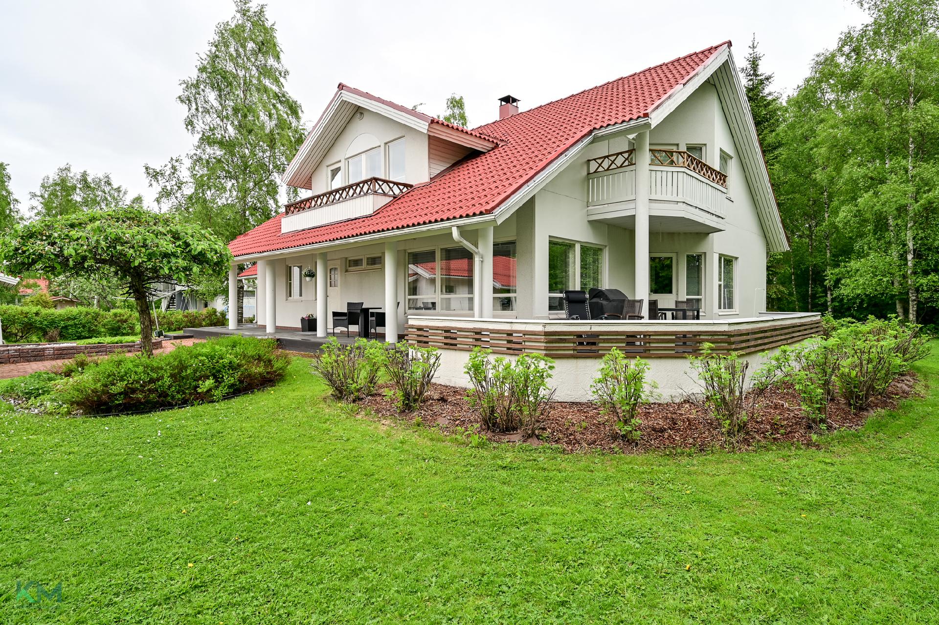 Kultasirkuntie 23, Oulunlahti, Oulu