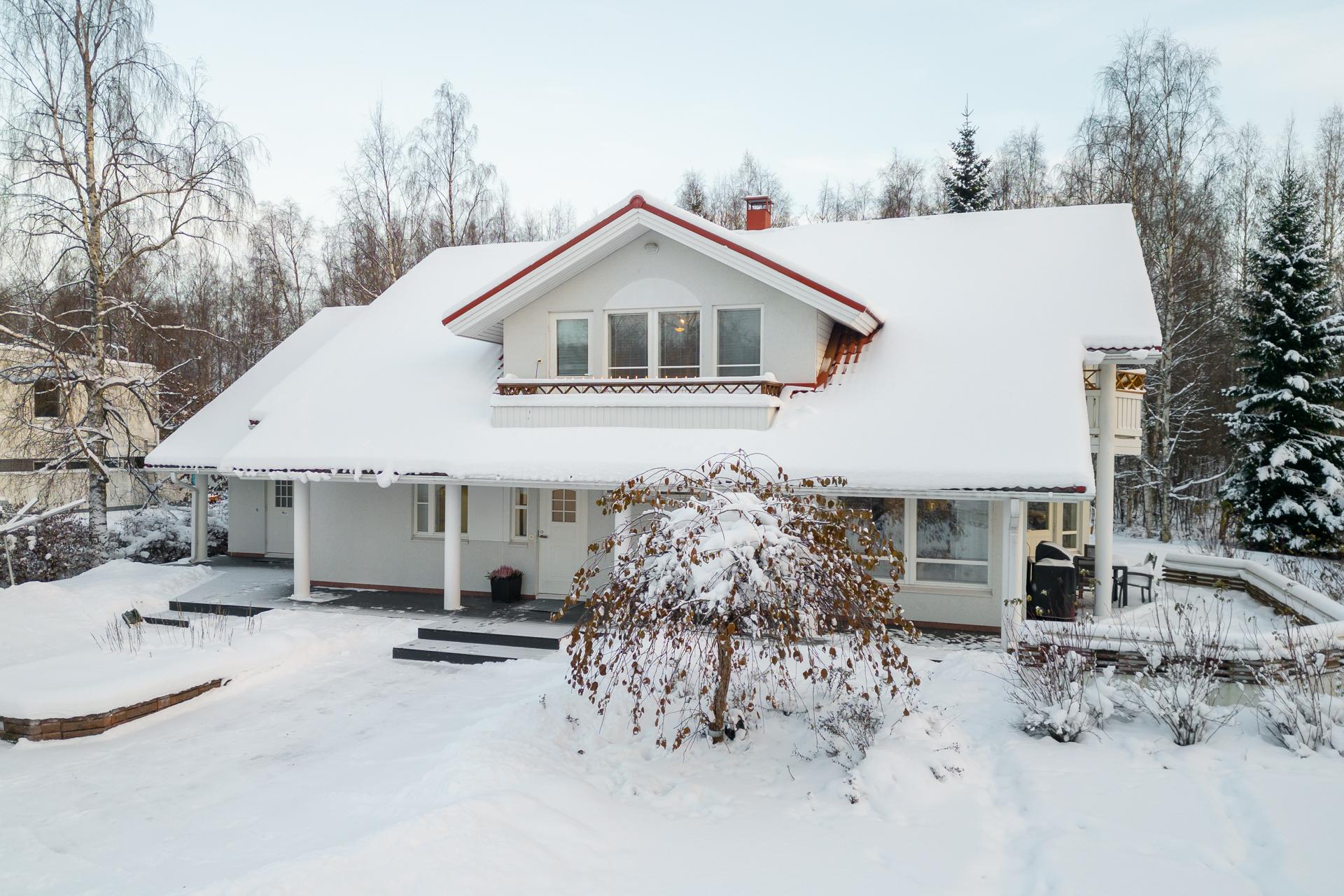 Kultasirkuntie 23, Oulunlahti, Oulu