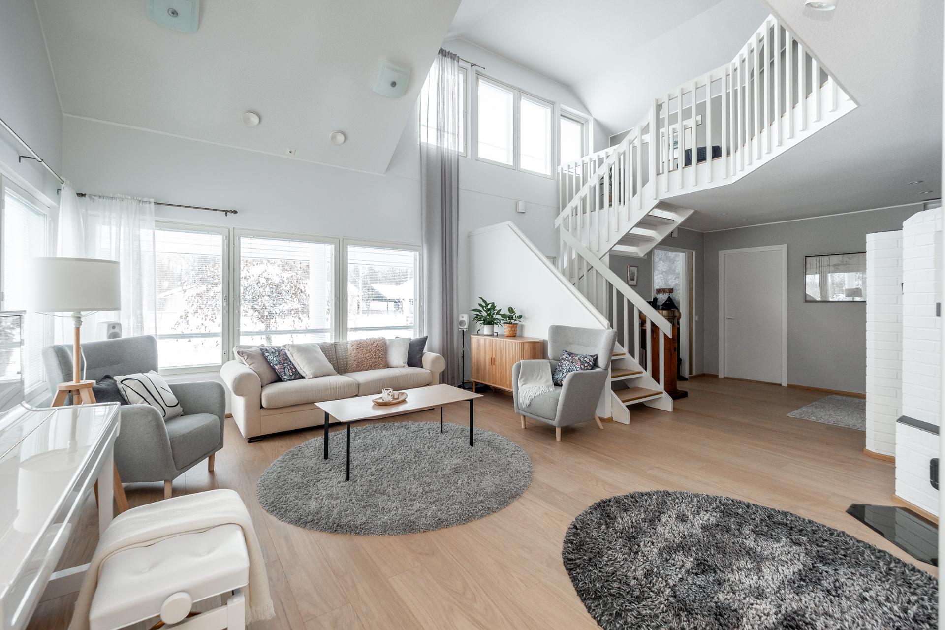 Kultasirkuntie 23, Oulunlahti, Oulu