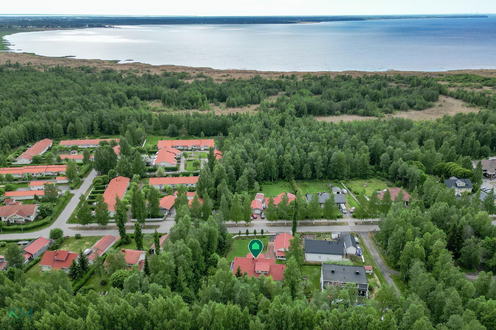 Kultasirkuntie 23, Oulunlahti, Oulu