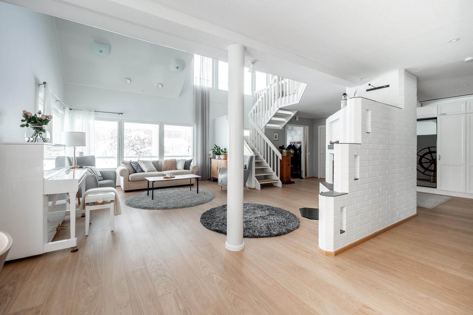 Kultasirkuntie 23, Oulunlahti, Oulu