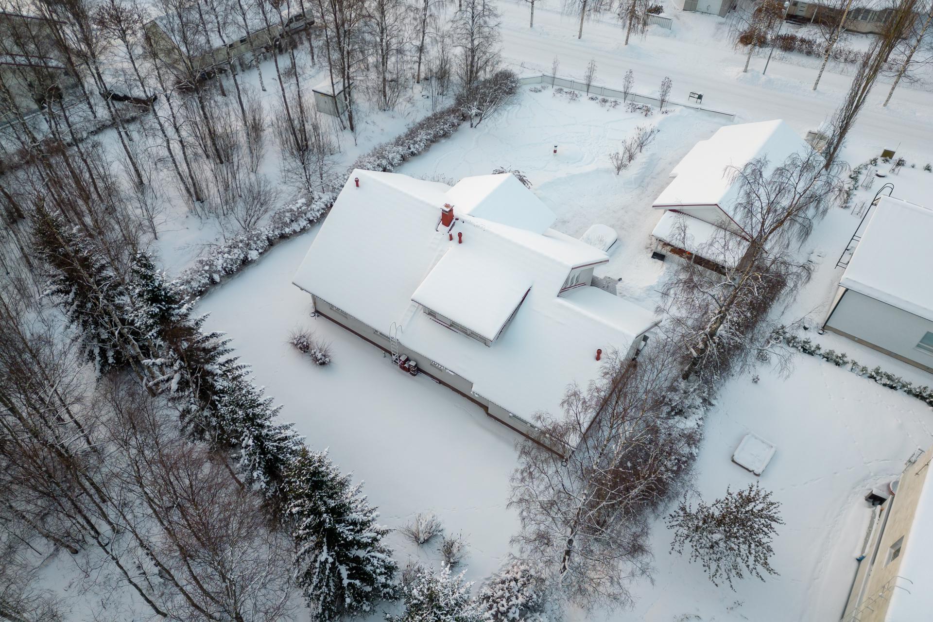 Kultasirkuntie 23, Oulunlahti, Oulu