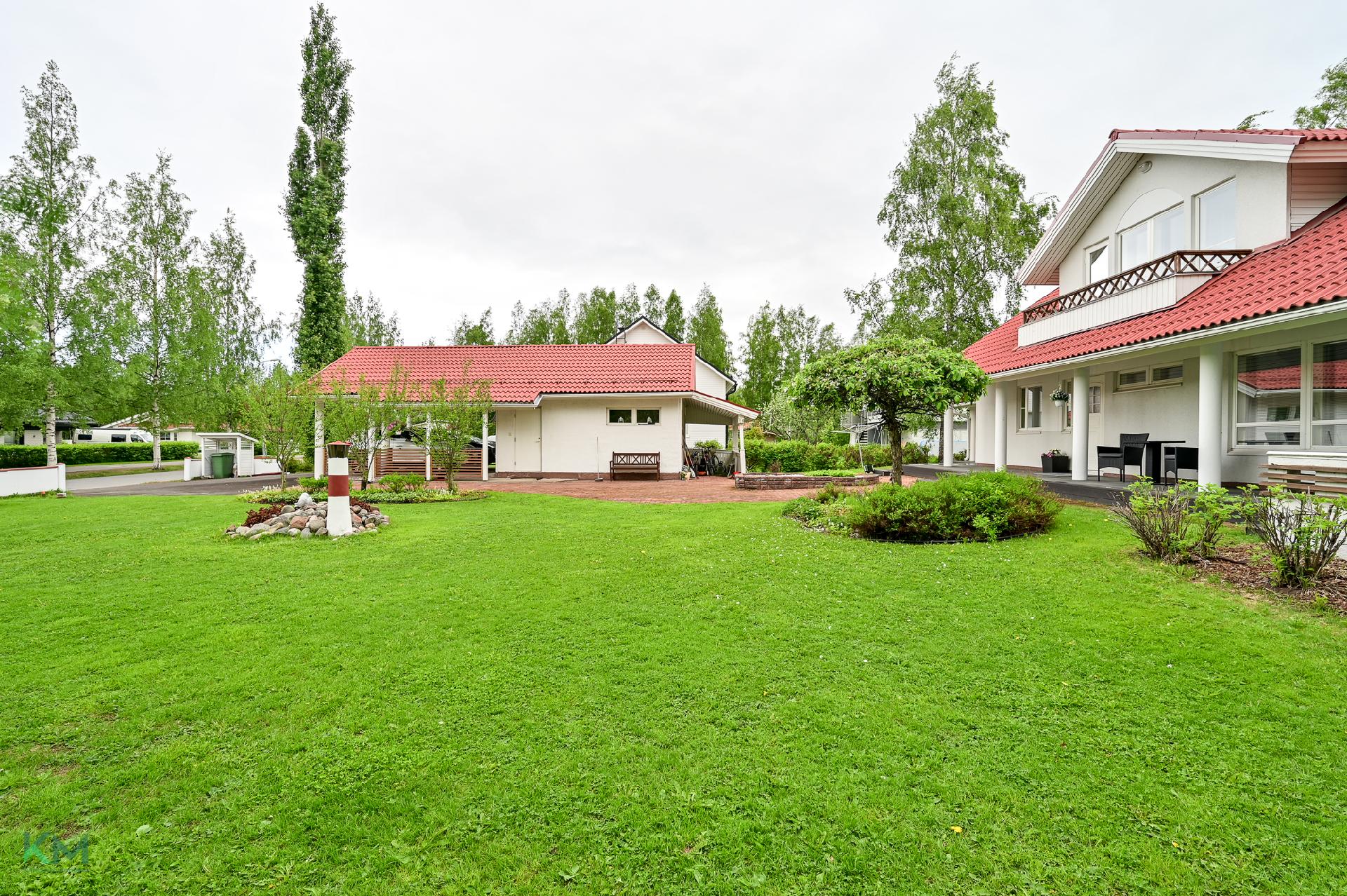 Kultasirkuntie 23, Oulunlahti, Oulu