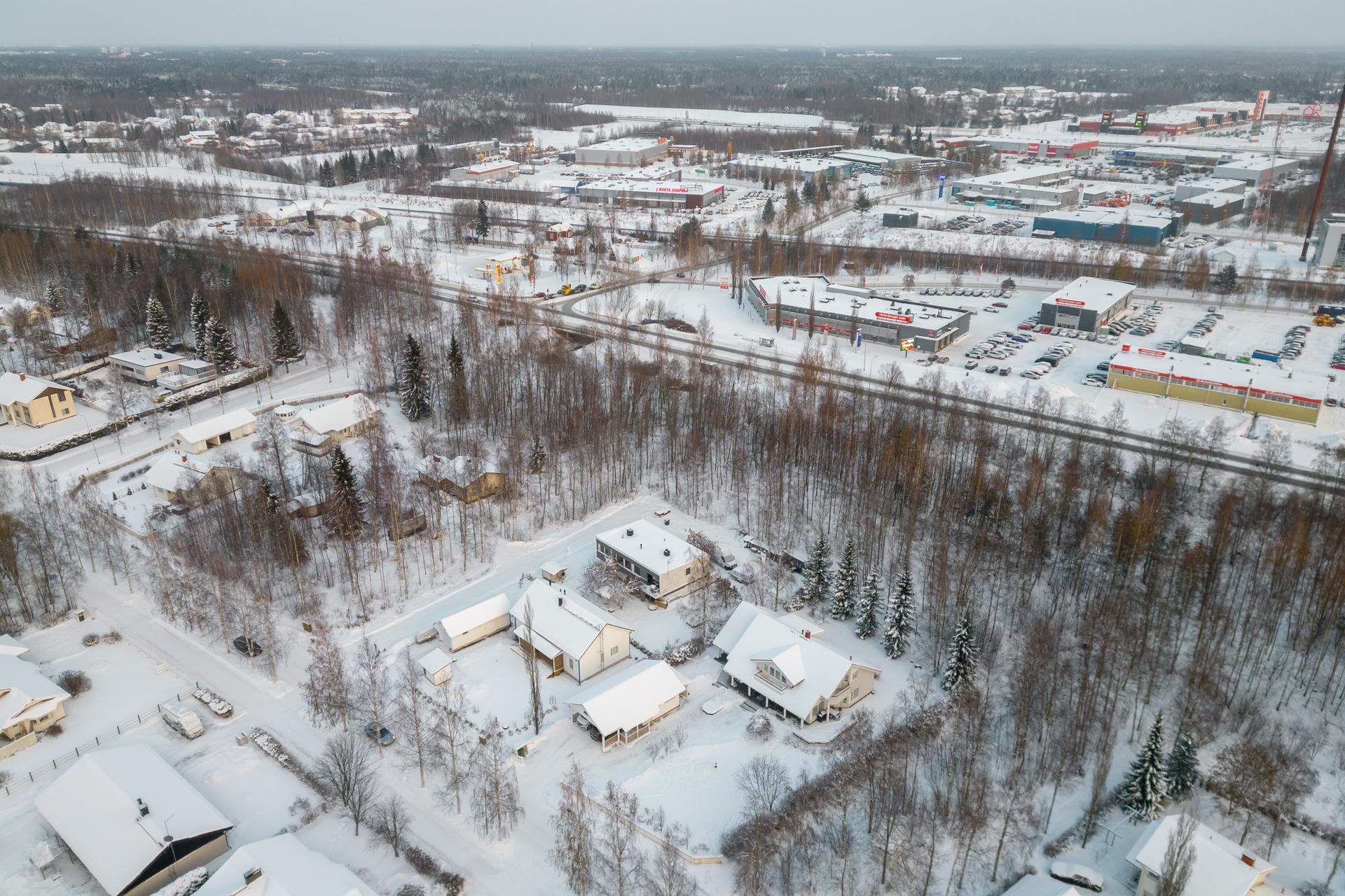 Kultasirkuntie 23, Oulunlahti, Oulu