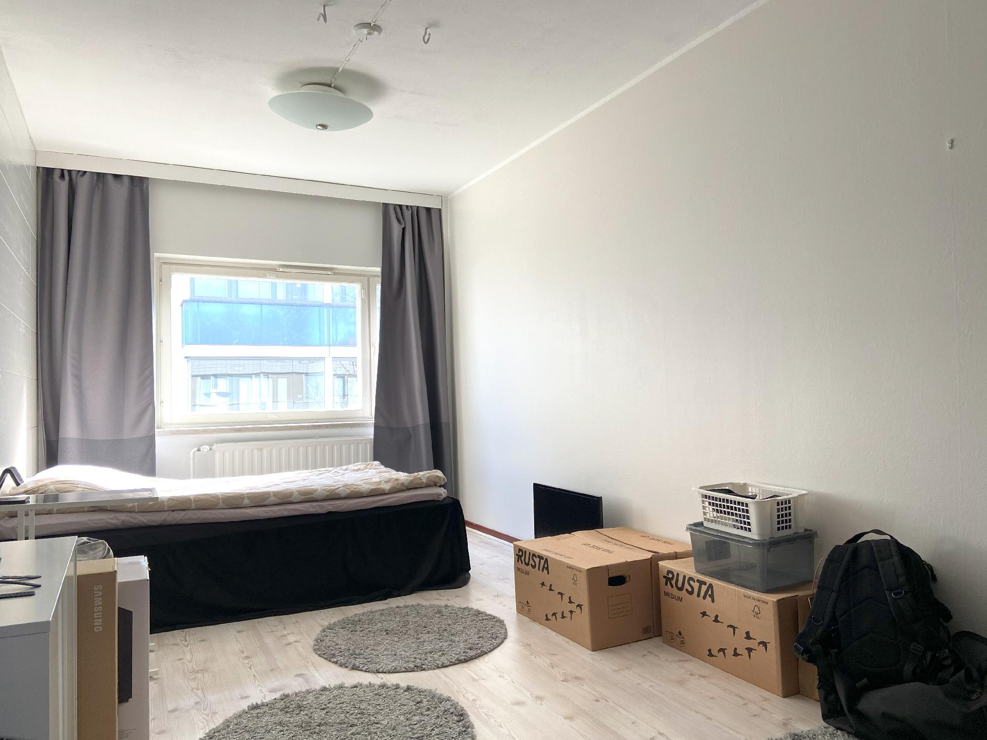 Keskikatu 12, Keskusta, Kouvola