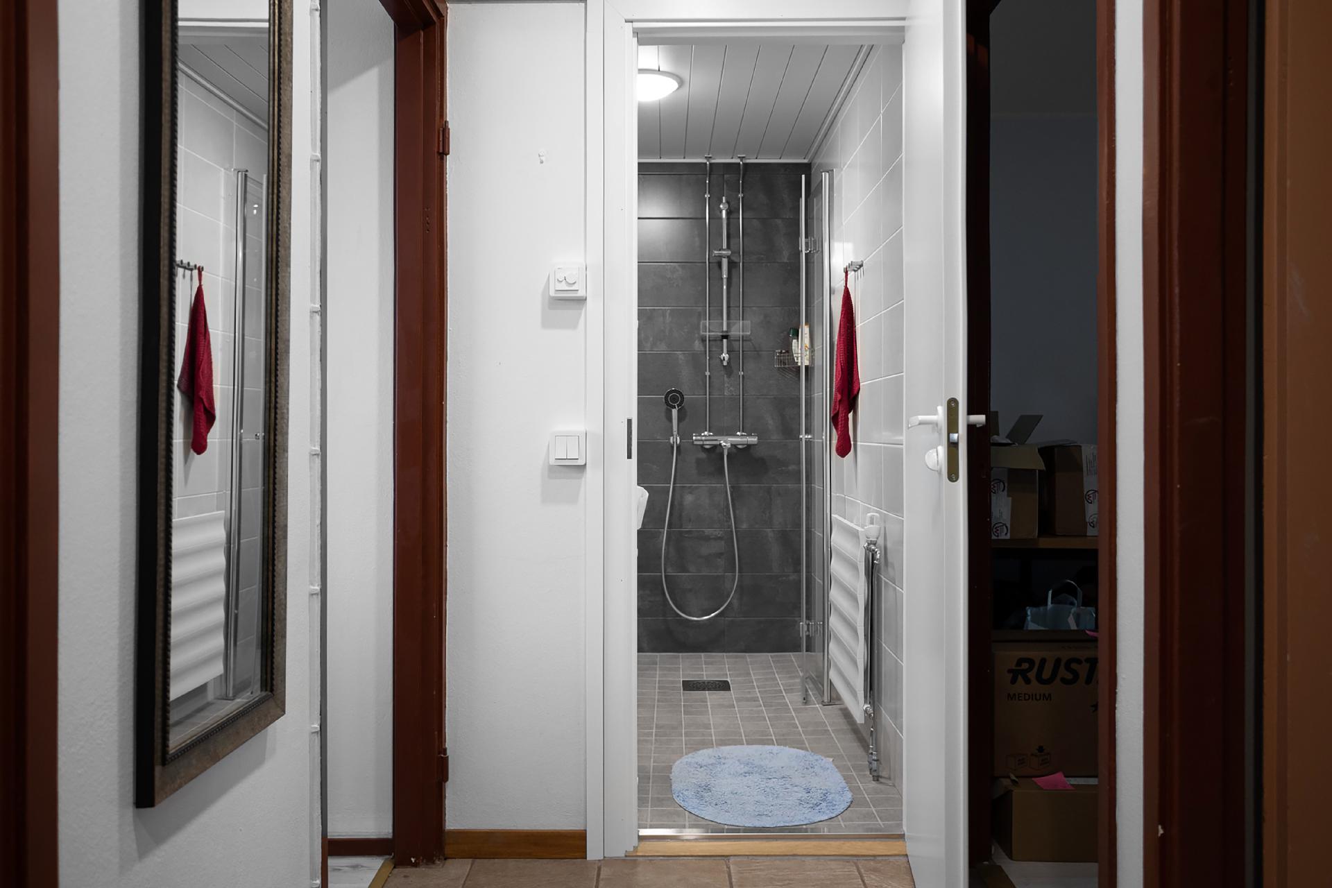 Keskikatu 12, Keskusta, Kouvola