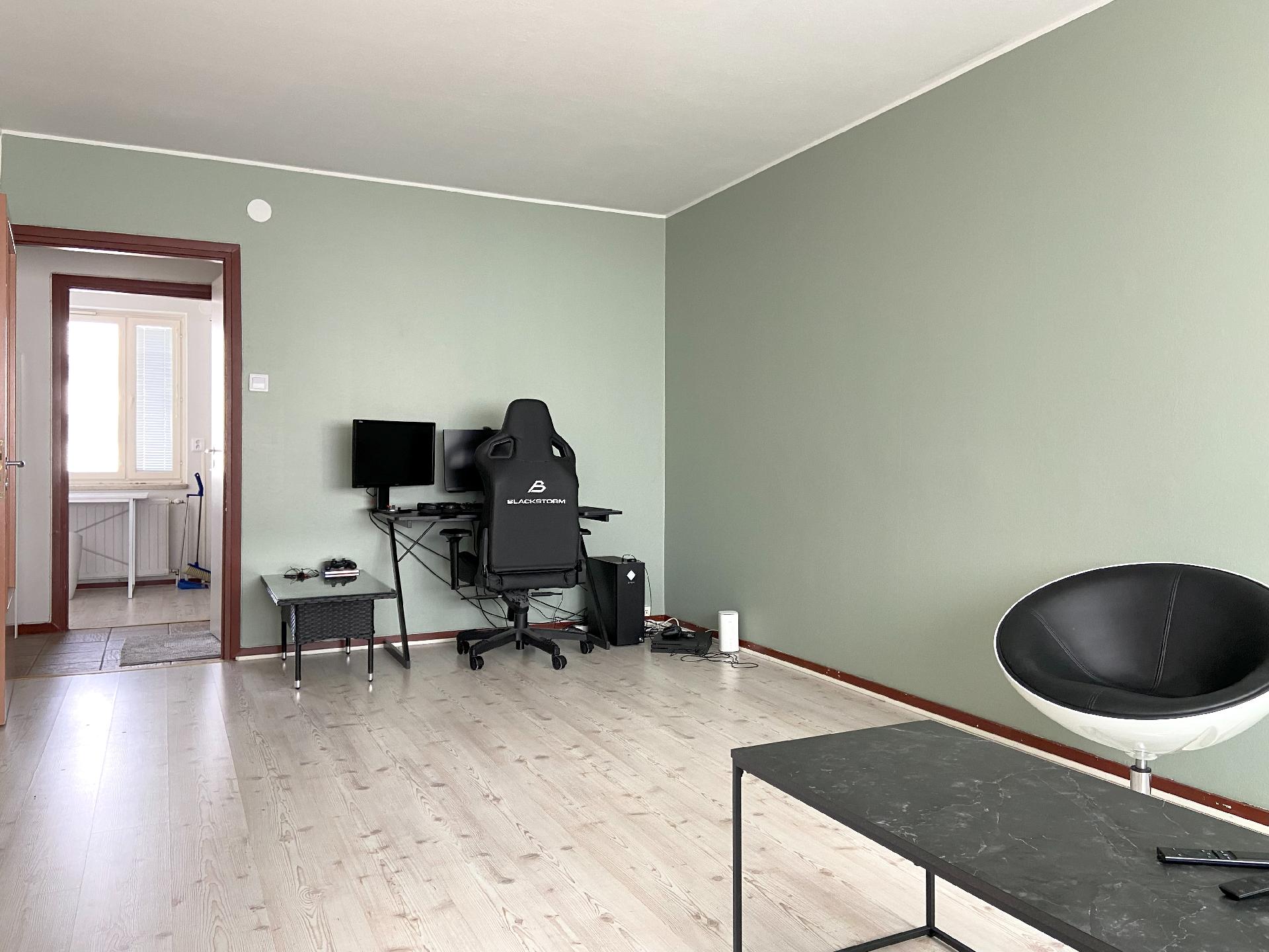 Keskikatu 12, Keskusta, Kouvola