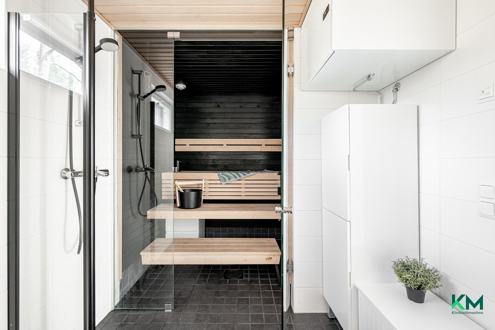 Harmaamäki 4, Harmaalaakso, Espoo