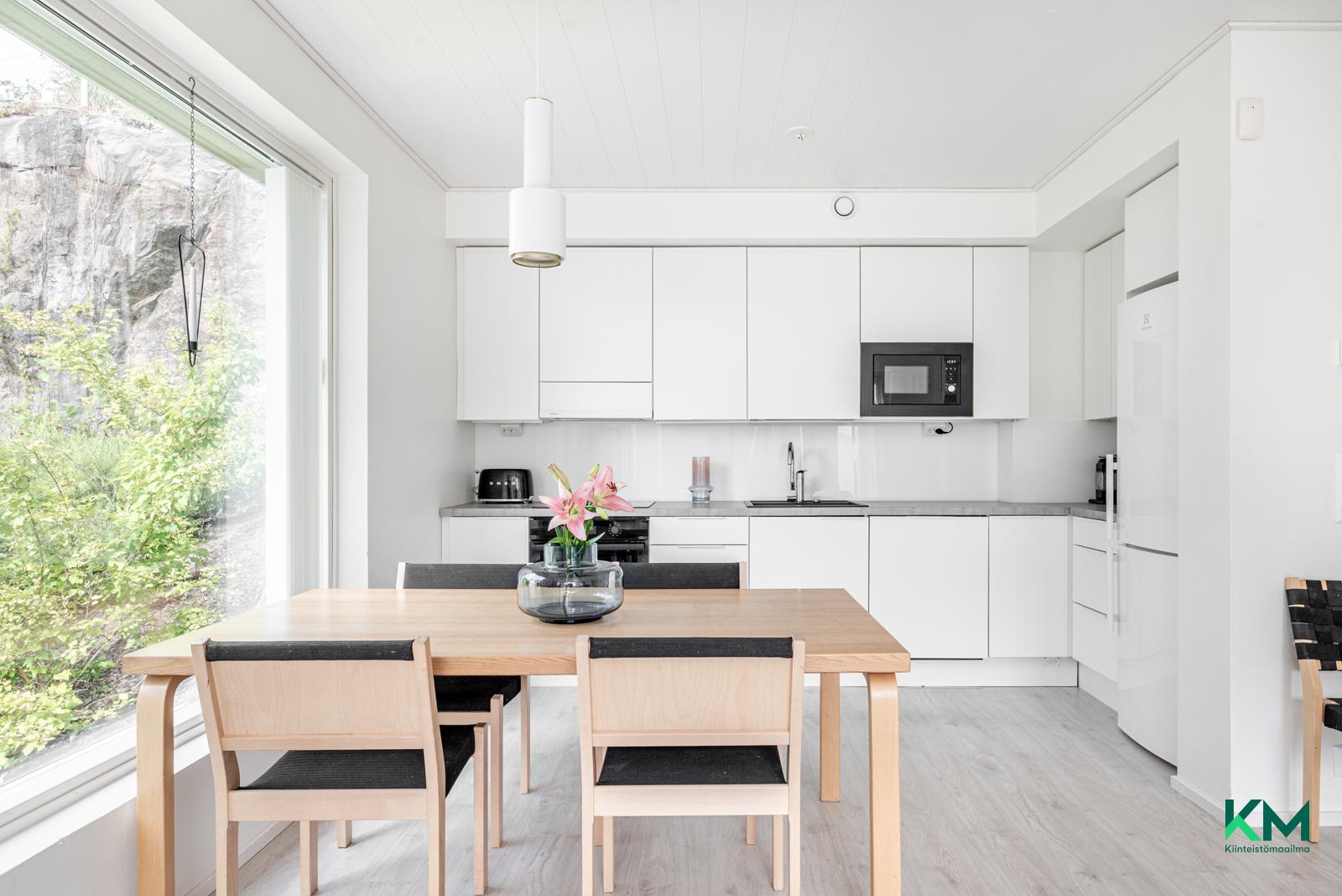 Harmaamäki 4, Harmaalaakso, Espoo