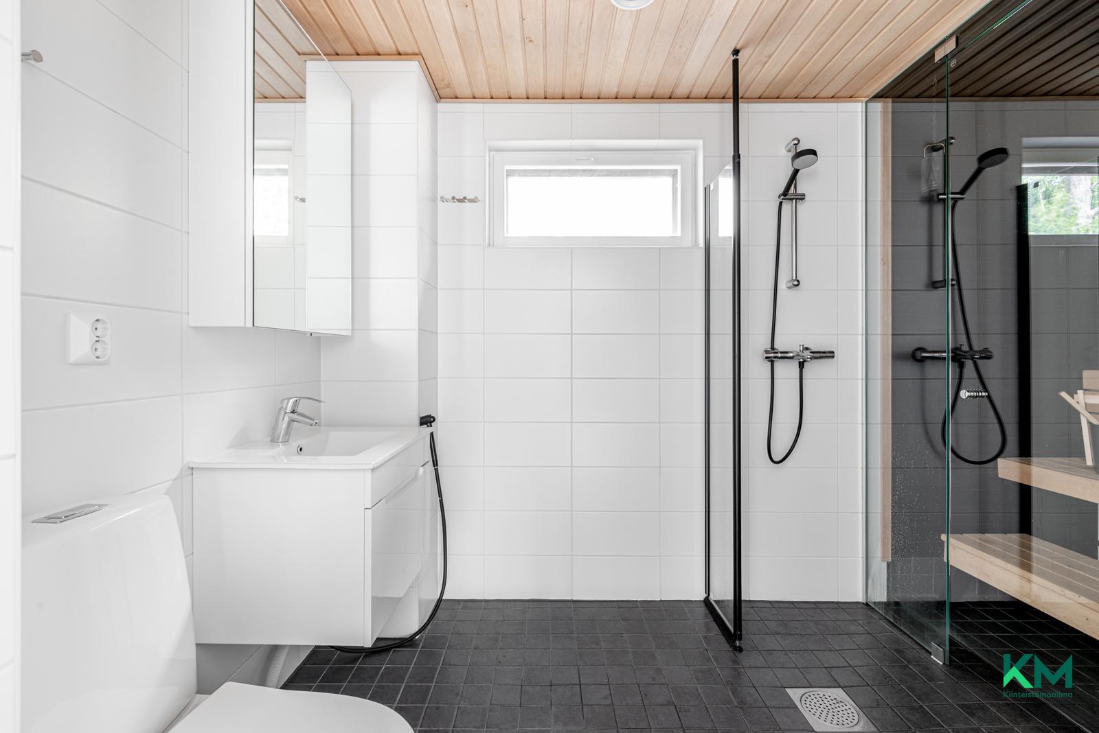 Harmaamäki 4, Harmaalaakso, Espoo