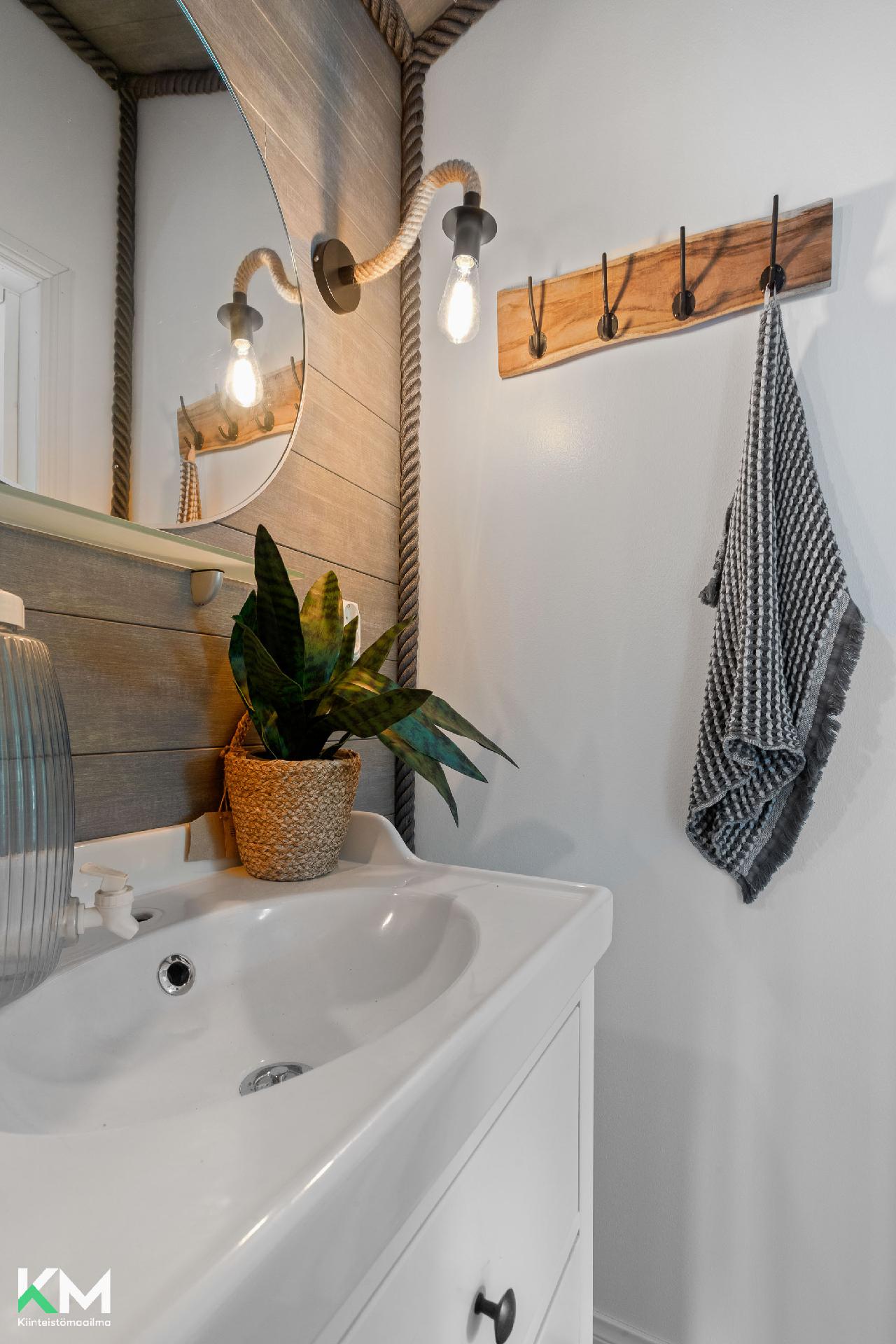 Honninlahti 40, Kirkonkylä, Iitti