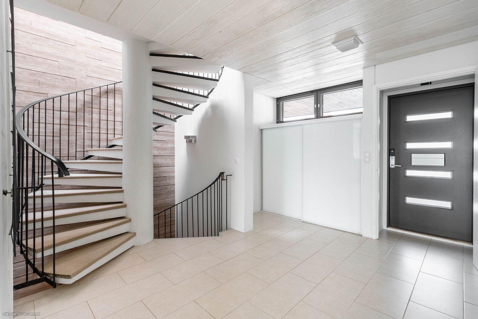 Vilkenintie 18, Oulunkylä, Helsinki