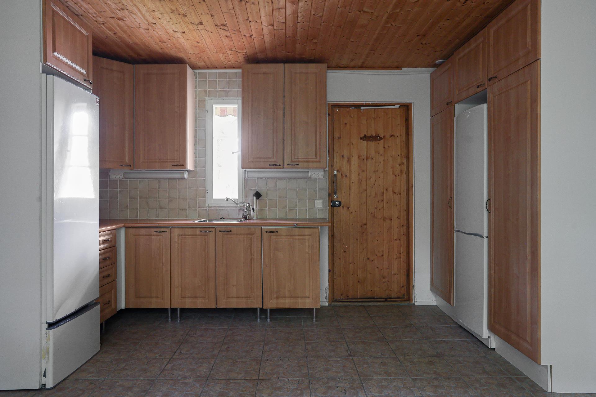 Piharakennuksen asuinhuone