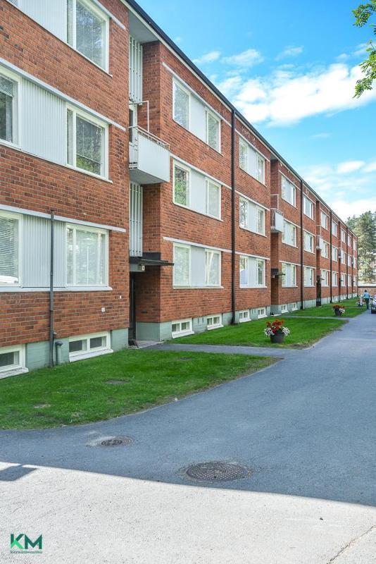 Varpushaukantie 4, Kaukovainio, Oulu